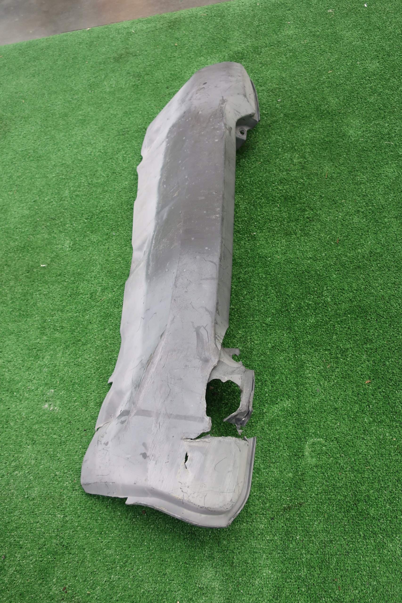 bumper DOL SUZUKI JIMNY 1998R > 2004R damaged