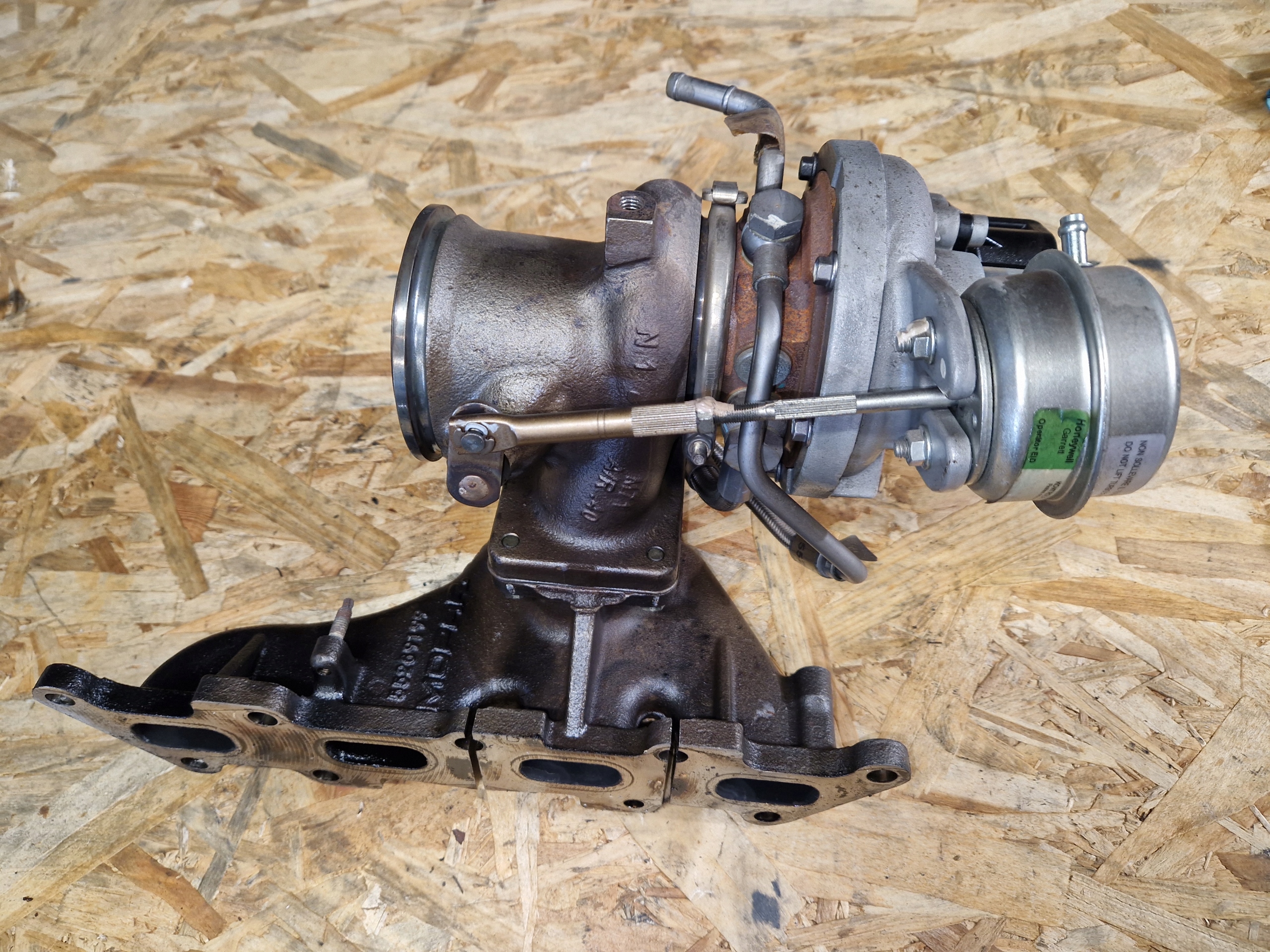 turbo FIAT 124 SPIDER 1.4T MULTIAIR 55268675