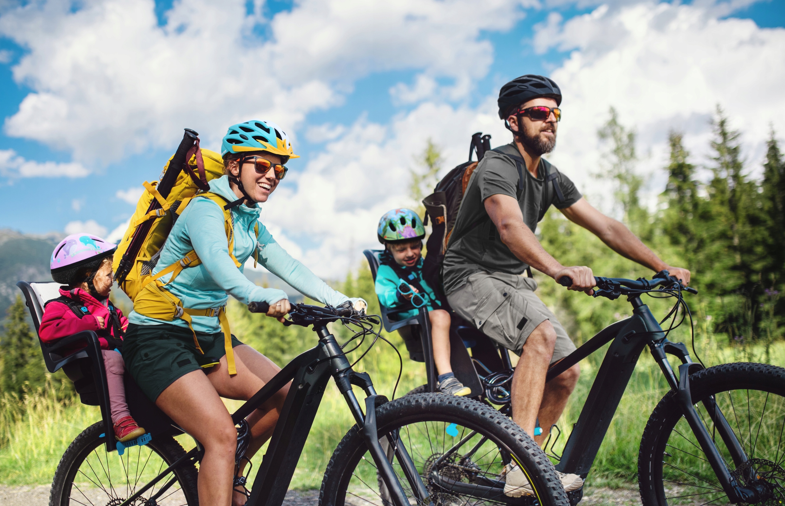 KASK ROWEROWY REGULOWANY METEOR Gruver M 55-58 cm Waga 263 g