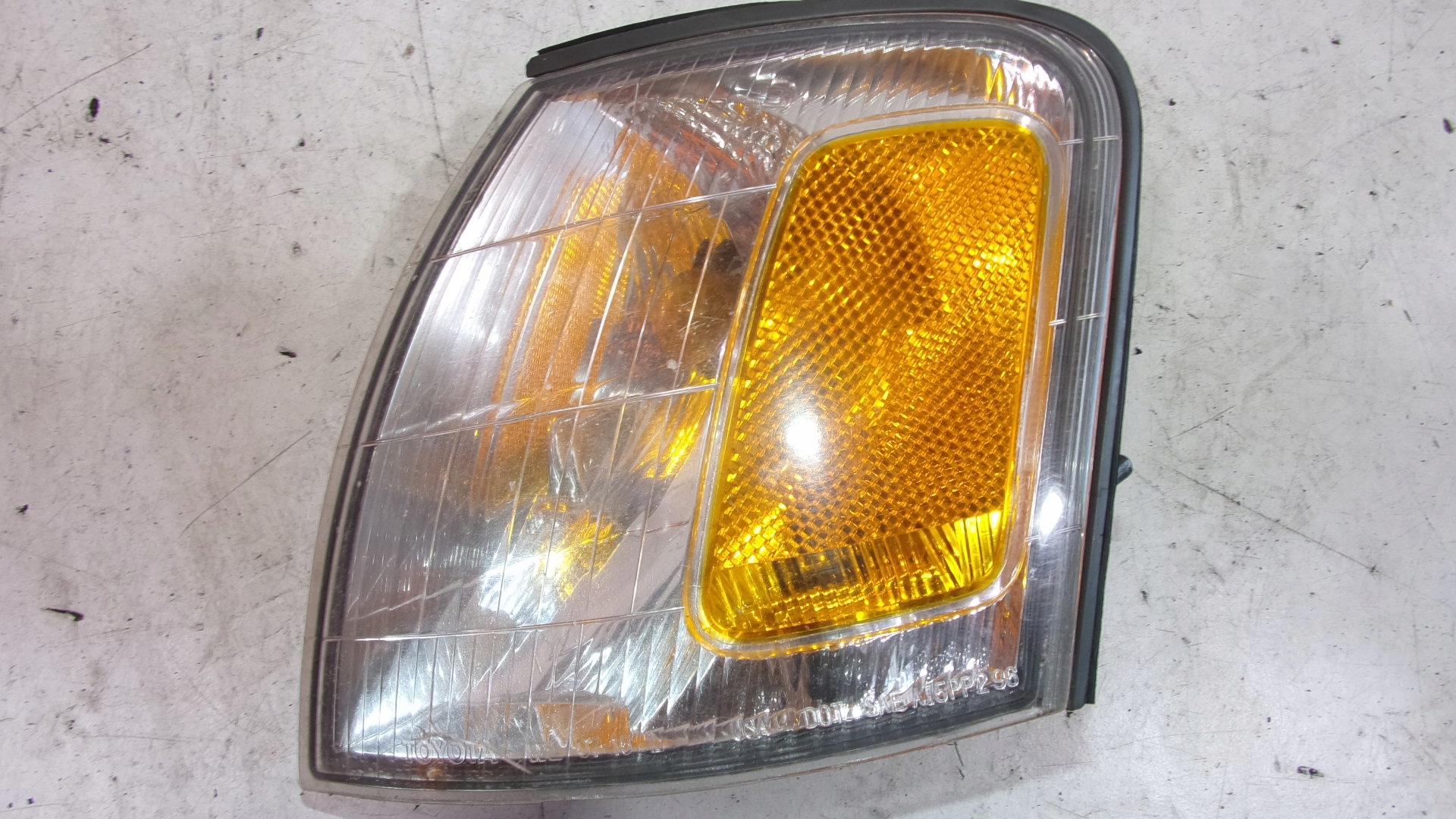 indicator left TOYOTA AVALON