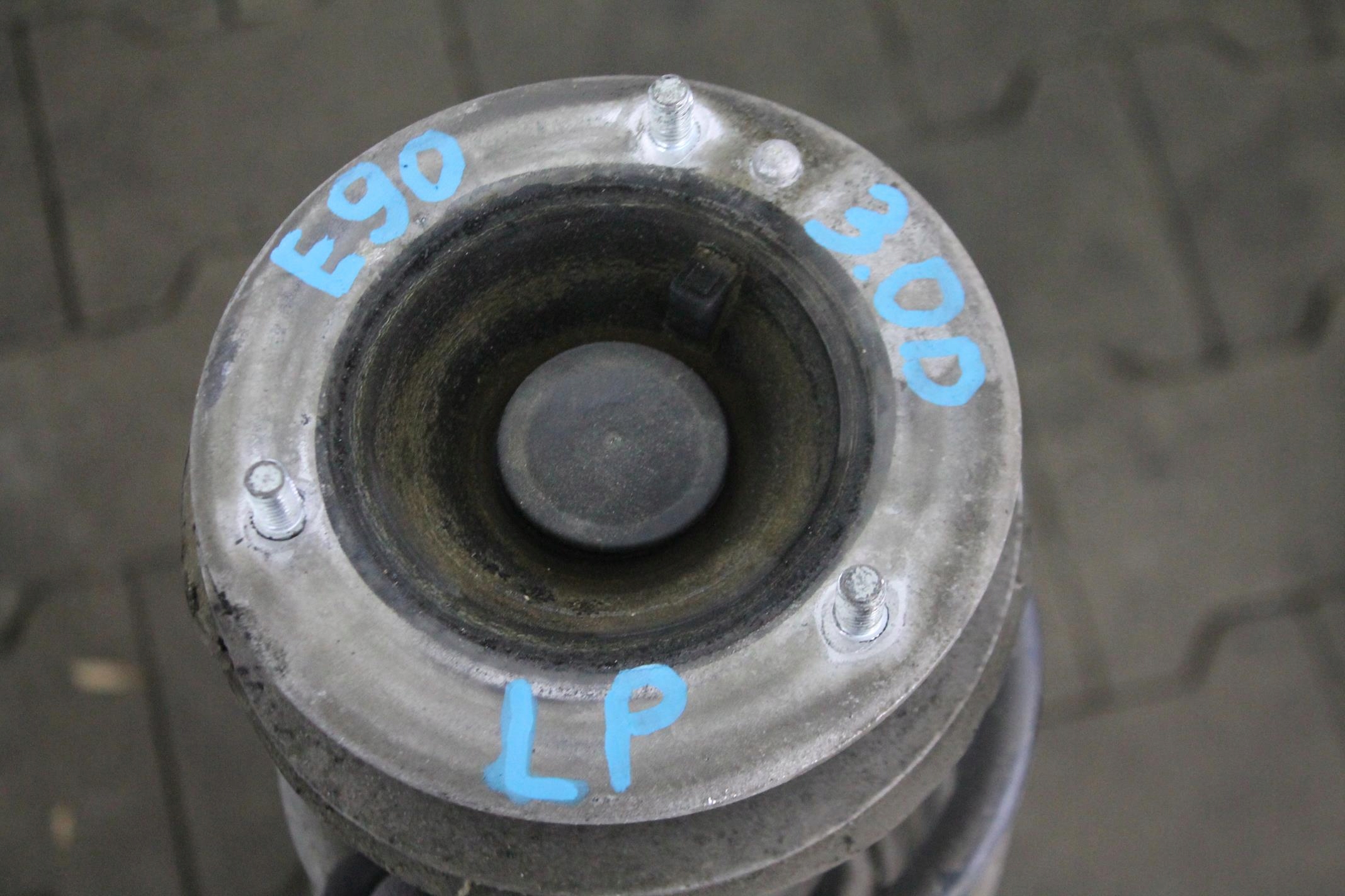 McPherson otoč levý předek BMW E90 335D 08-12