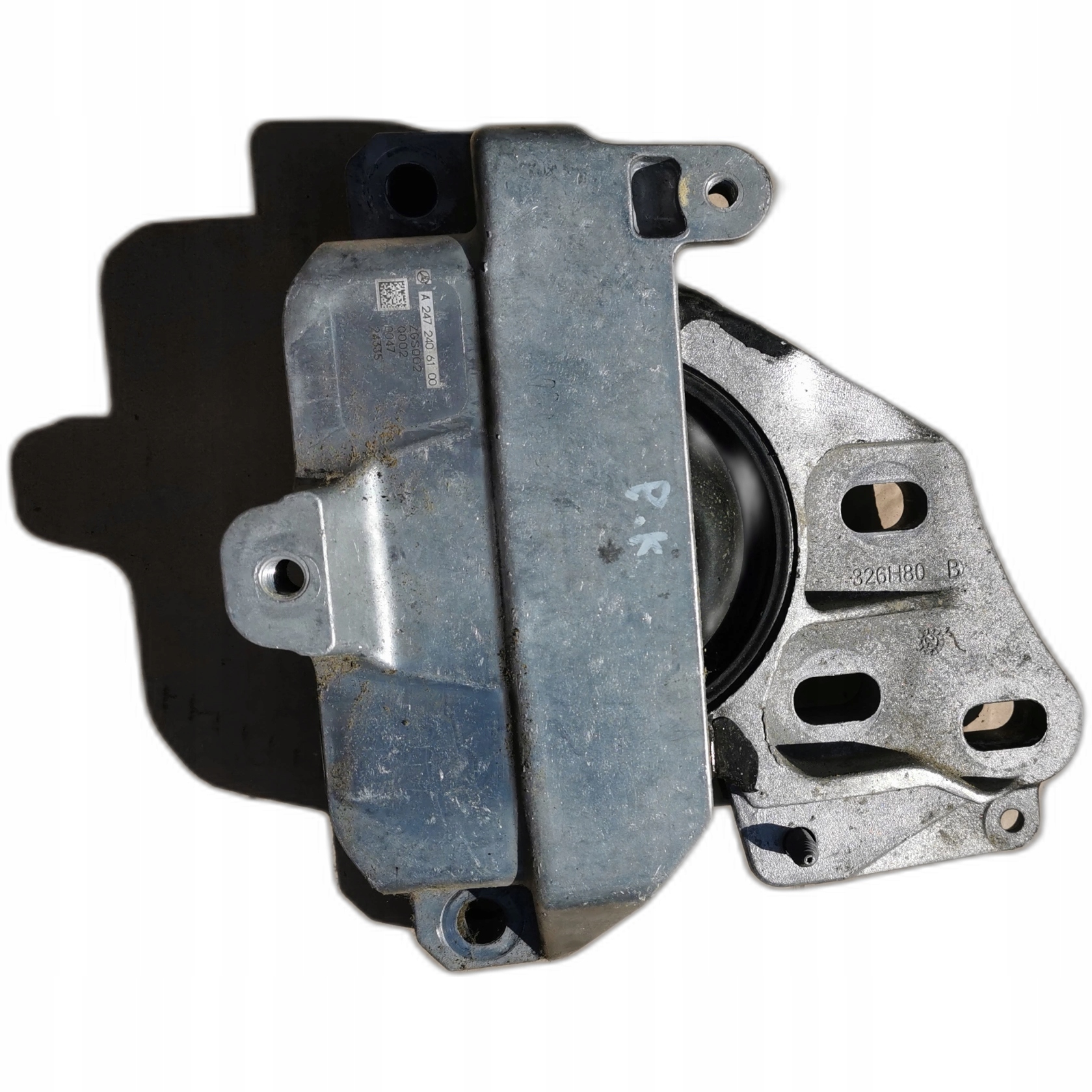 MERCEDES GLA CLA A KLASA A35 B A2472406100 KLASA engine mount