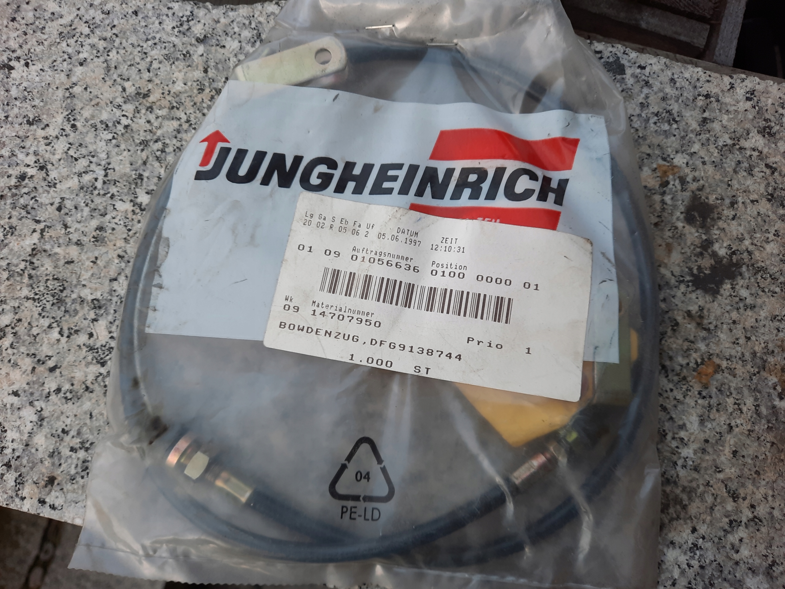 Гальмівний трос 01056636 jungheinrich