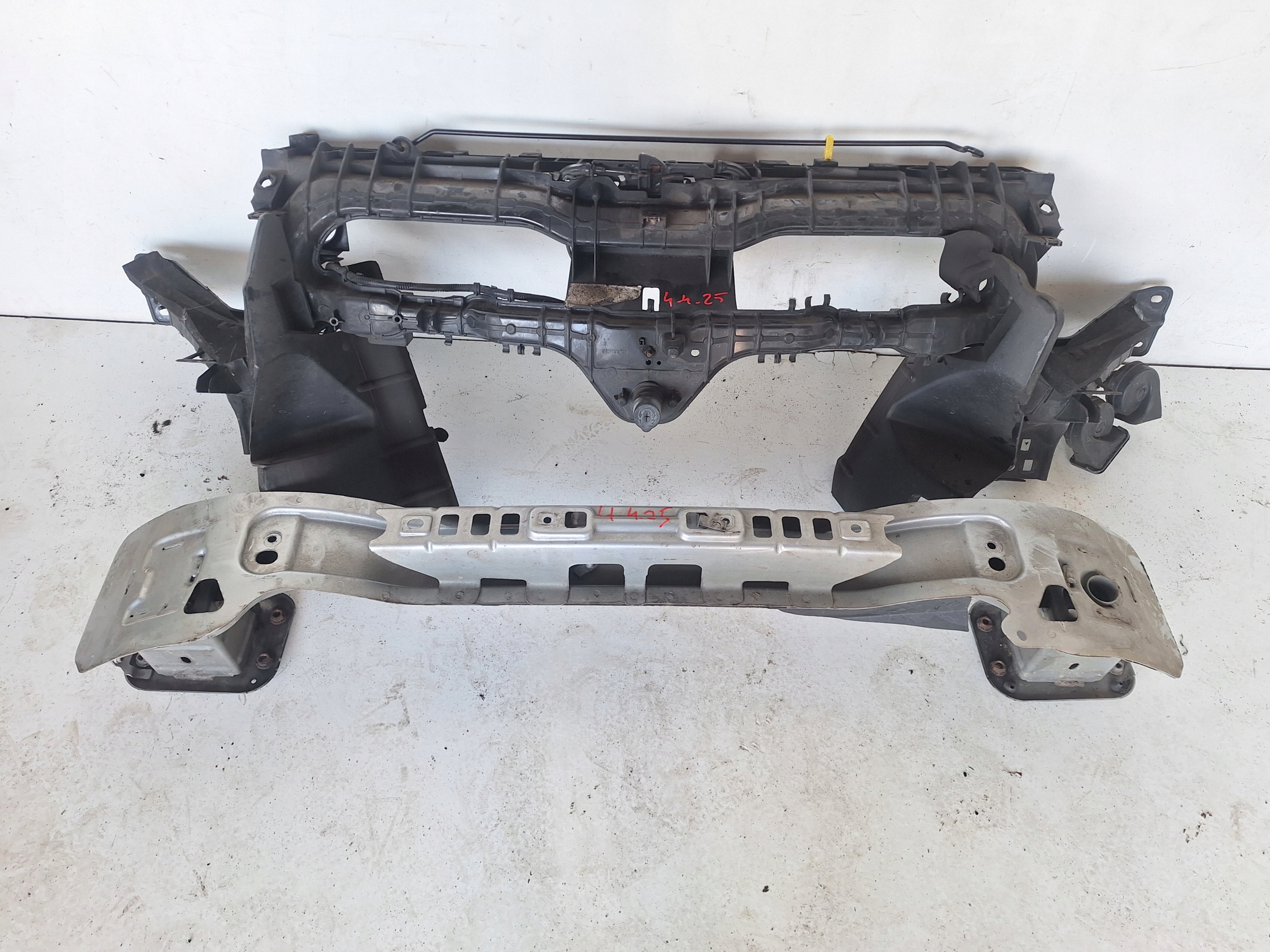 FORD TRANSIT MK8 13-18 support panel for radiators + sider