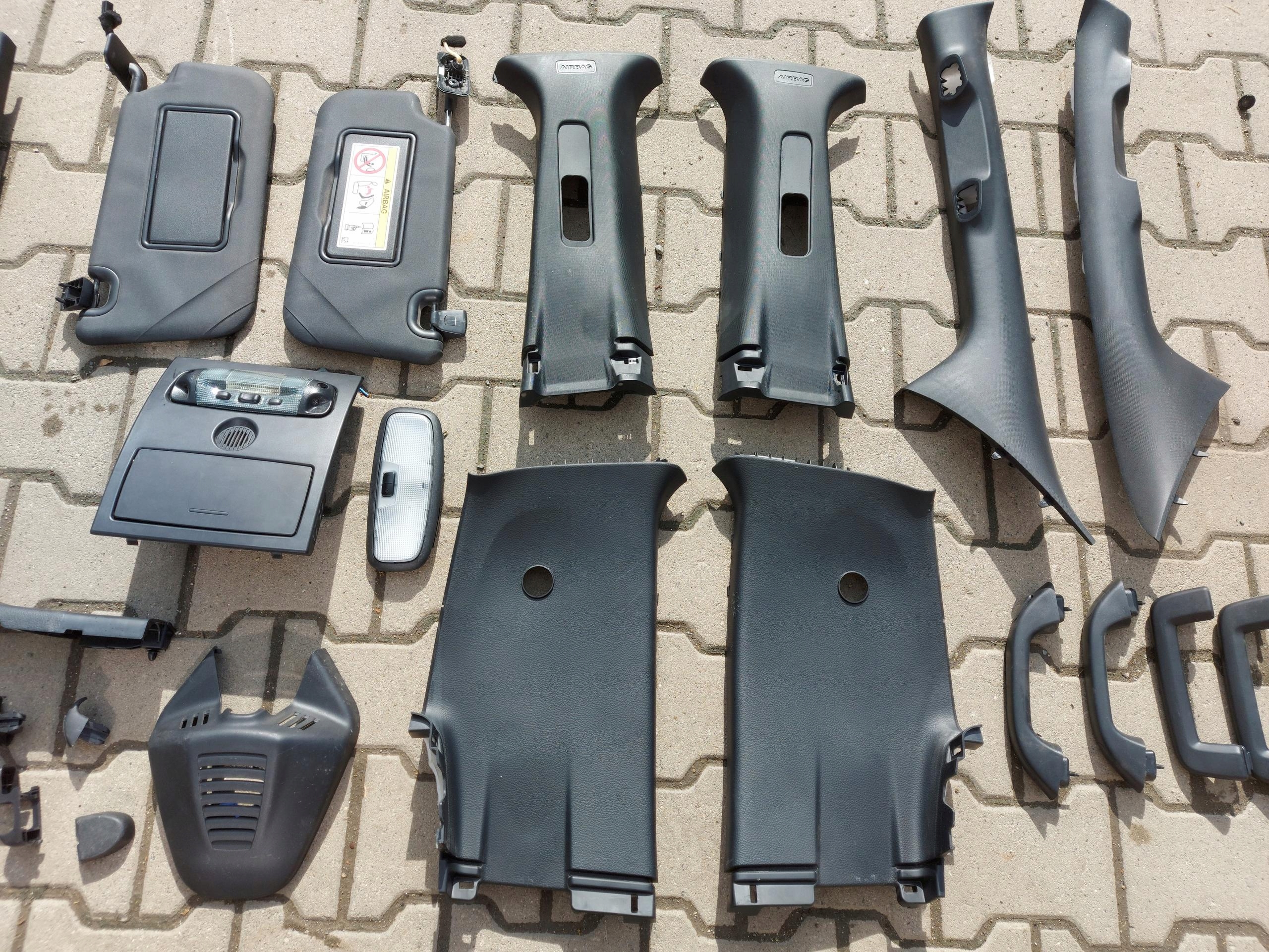 FORD RANGER IV LIFT plastyki inner black,