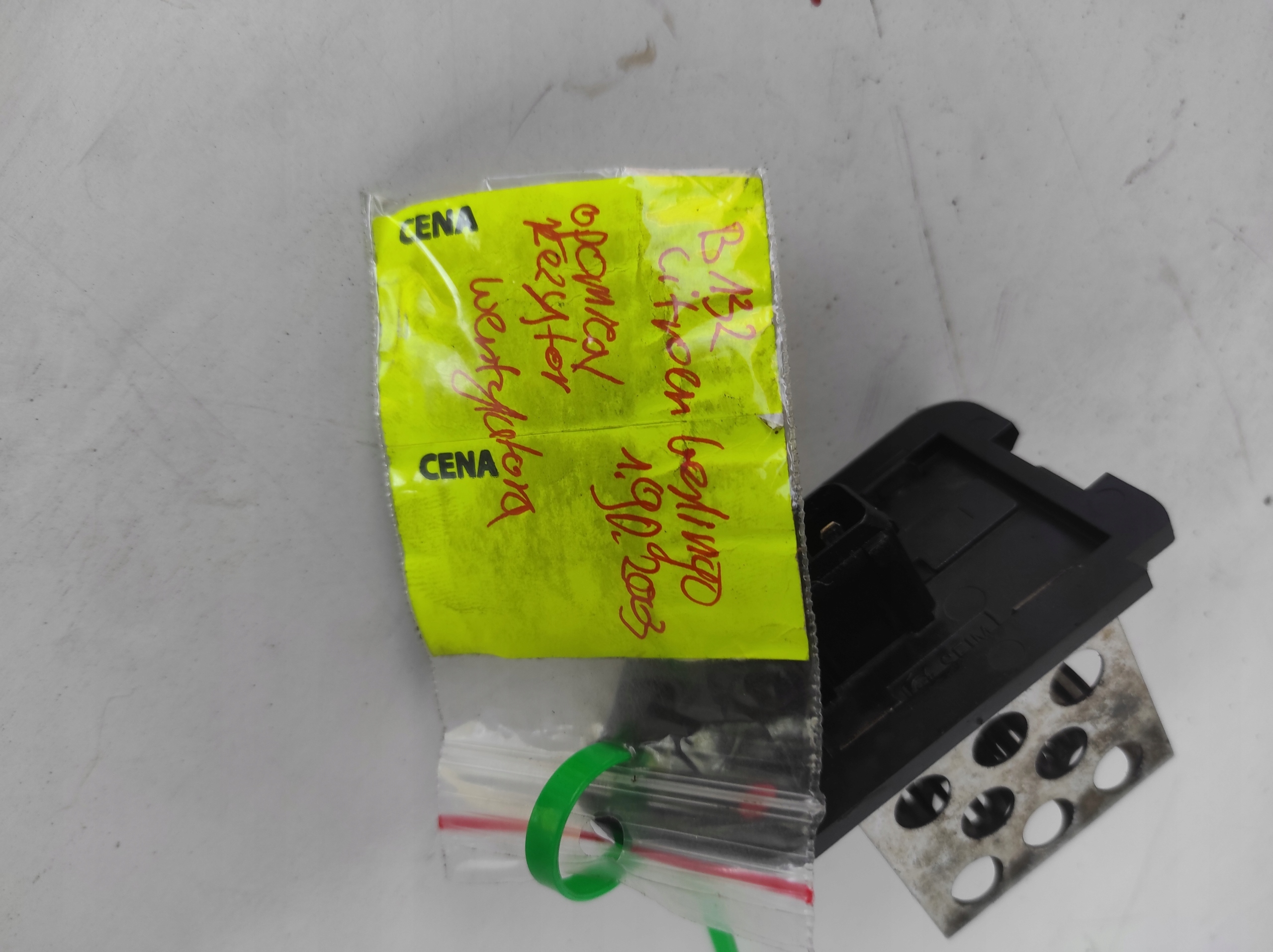 REZYSTOR OPRONICA DMUCHAWY 9645028480 BERLINGO Typ samochodu Samochody osobowe