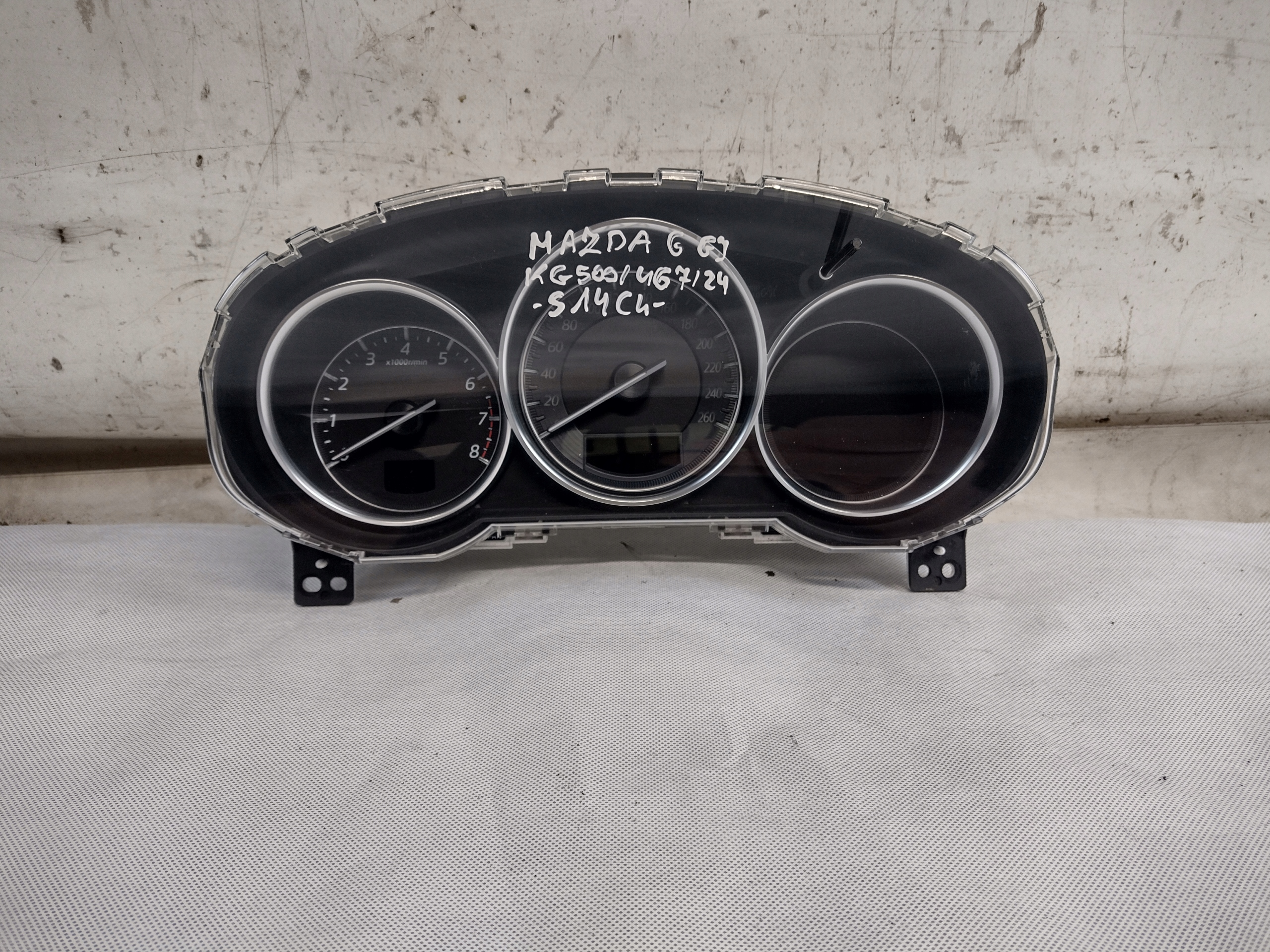 dials dials Mazda 6 III 3 GJ 2,0B G46M55430