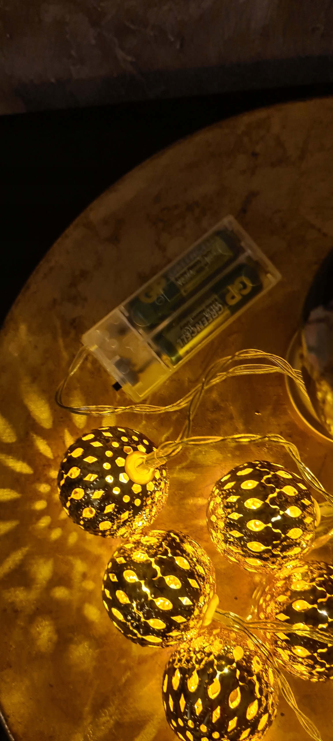 LAMPKI LED BOMBKI NA BATERIE GIRLANDA AŻUROWE GOLD Marka Zd trading