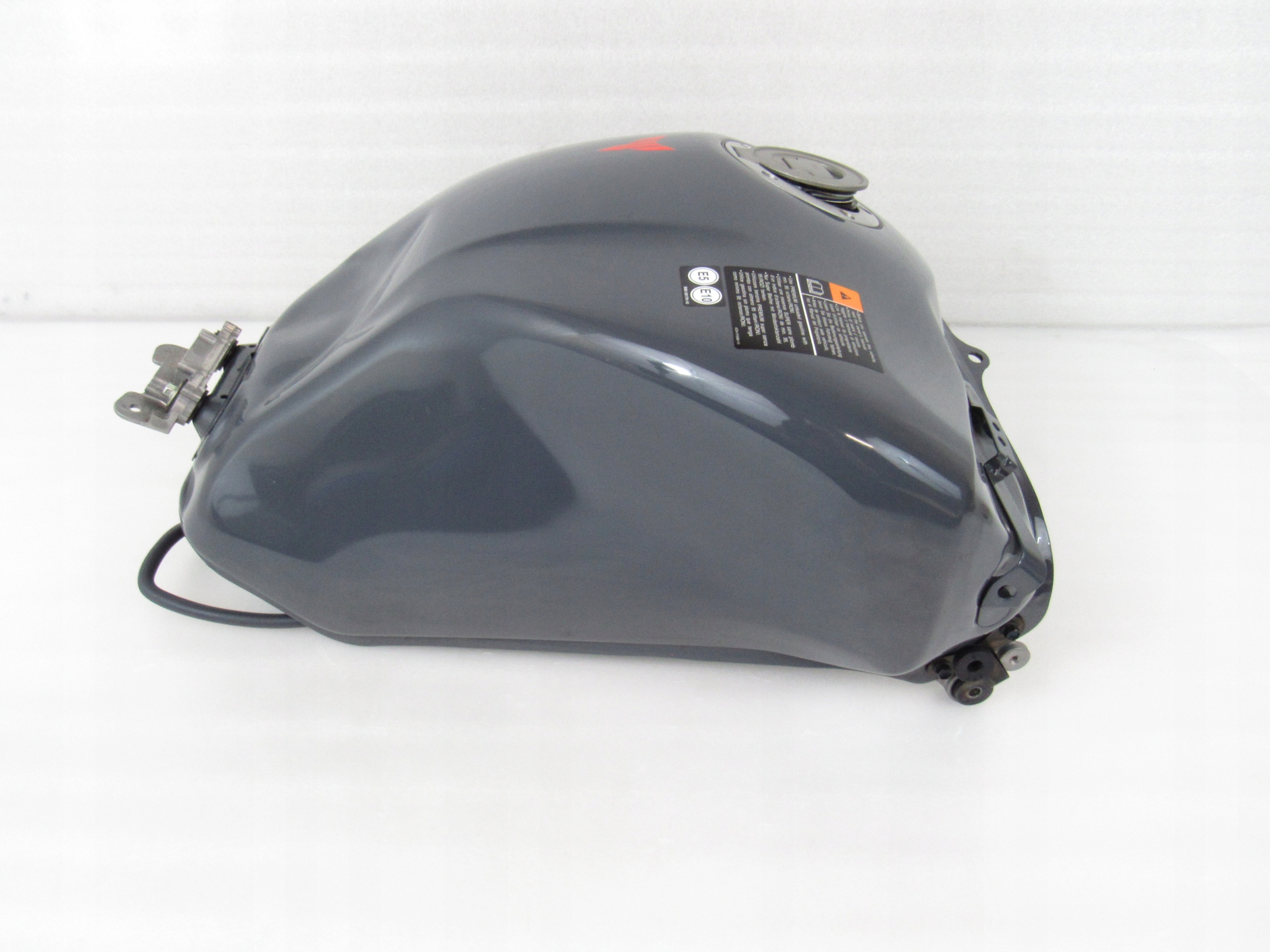 Бак / Паливний бак Yamaha MT-09, 21R