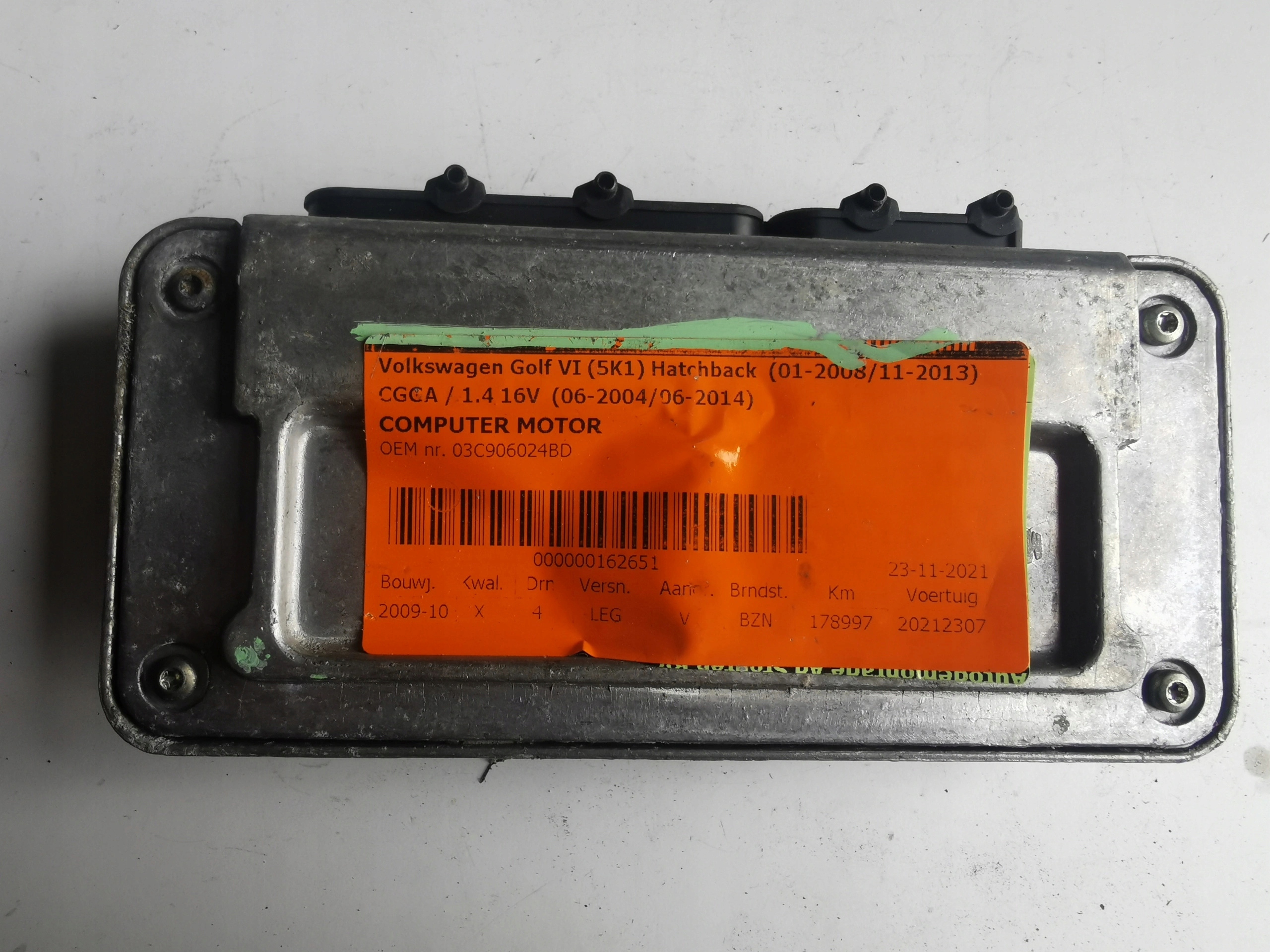 VW GOLF 1.4B 61601.541.07 03C906024BD computer ECU
