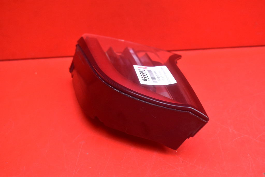 light right rear part rear LED 1077402-00-E TESLA MODEL 3 17-21