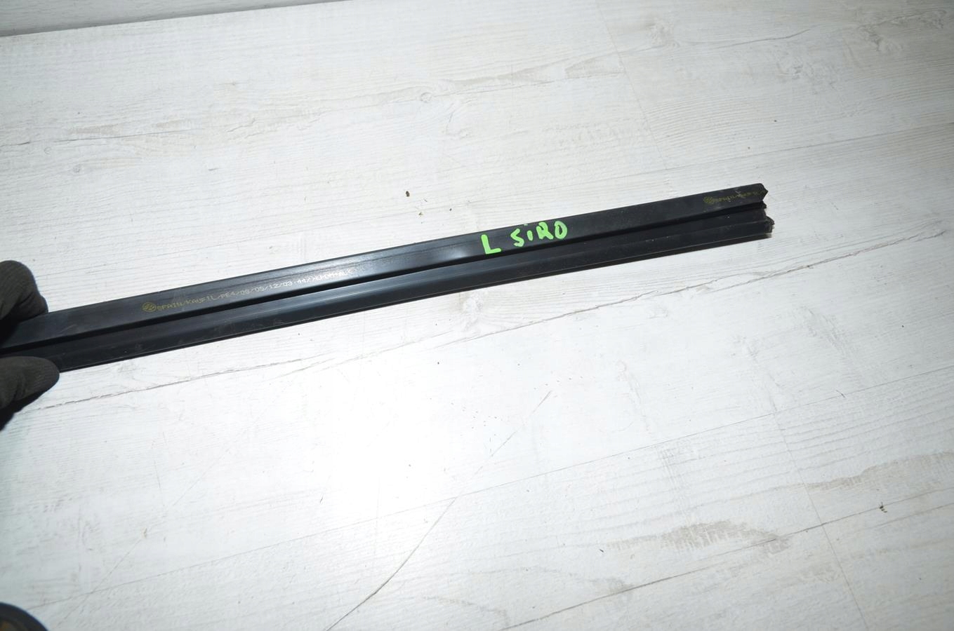 gasket windows door left VW Scirocco 1K8 2013r