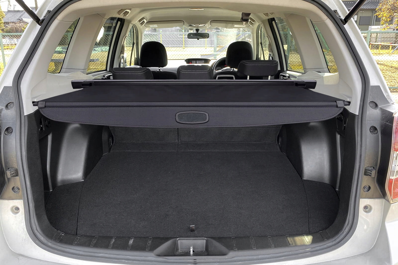 SUBARU FORESTER II SG 2003-2008 ROLETA BAGAŻNIKA Typ samochodu Samochody osobowe