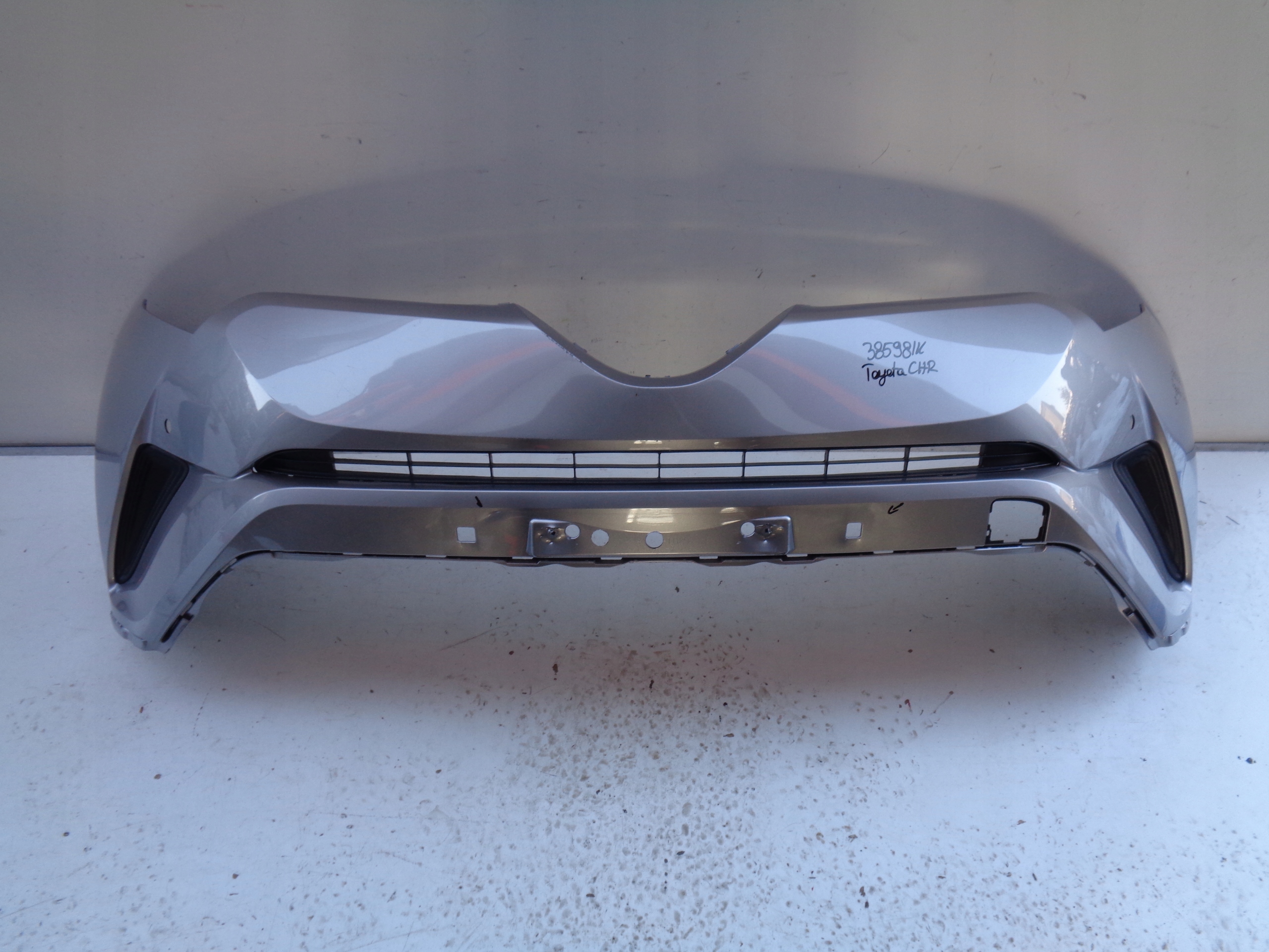 FRONTSTOSSSTANGE TOYOTA CHR 16- NR 38598
