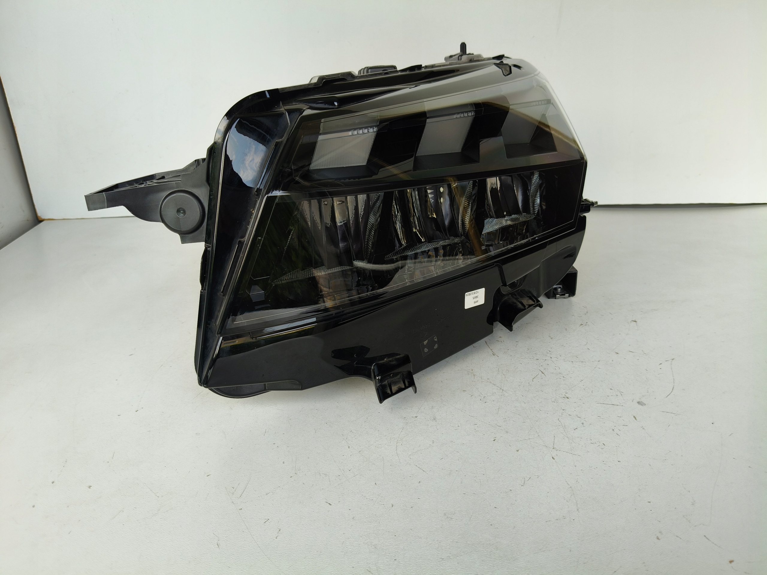 light left REFLEKTOR PEUGEOT RIFTER 24- LIFT FULL LED