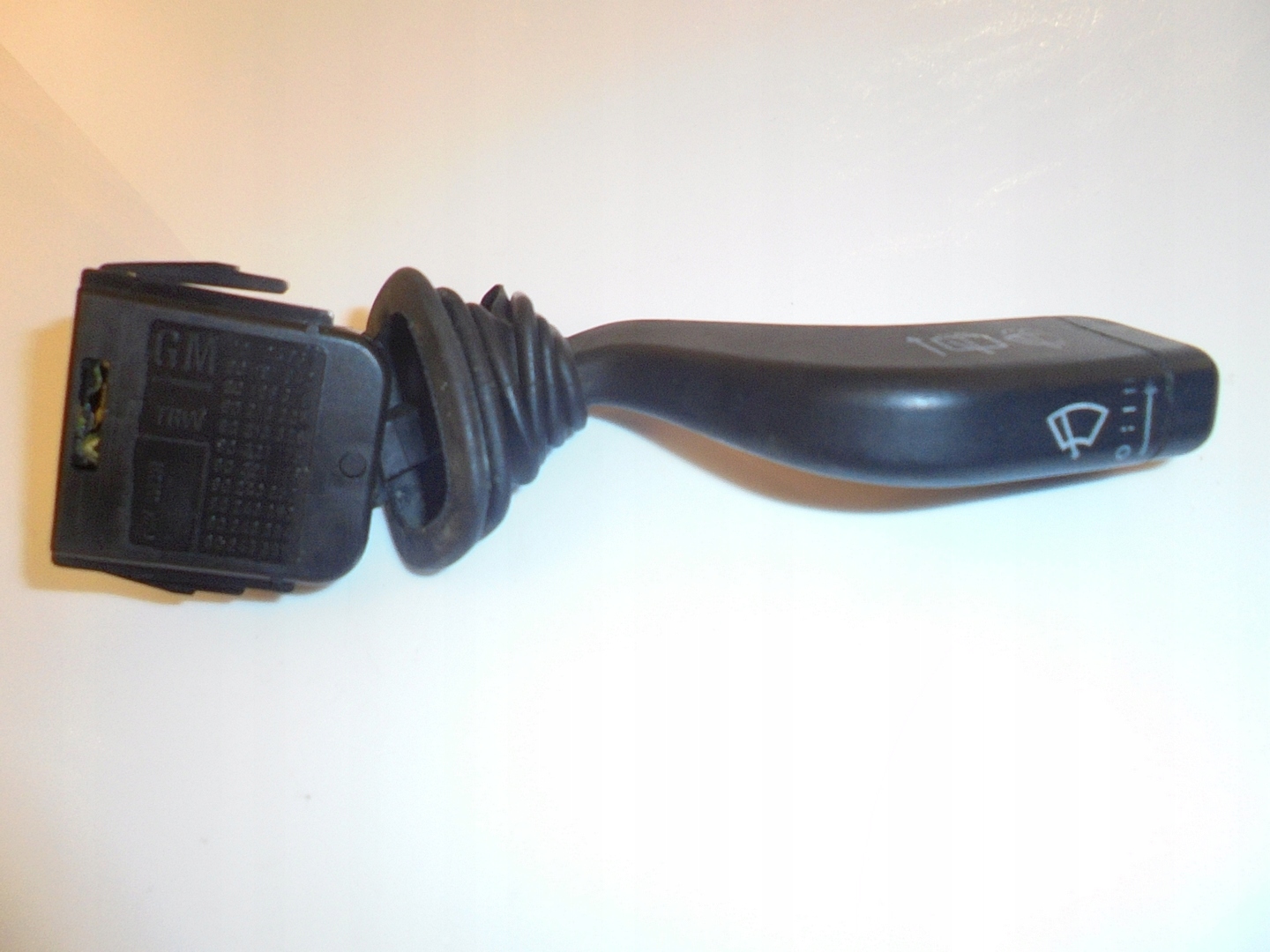 wiper control OPEL 90124931
