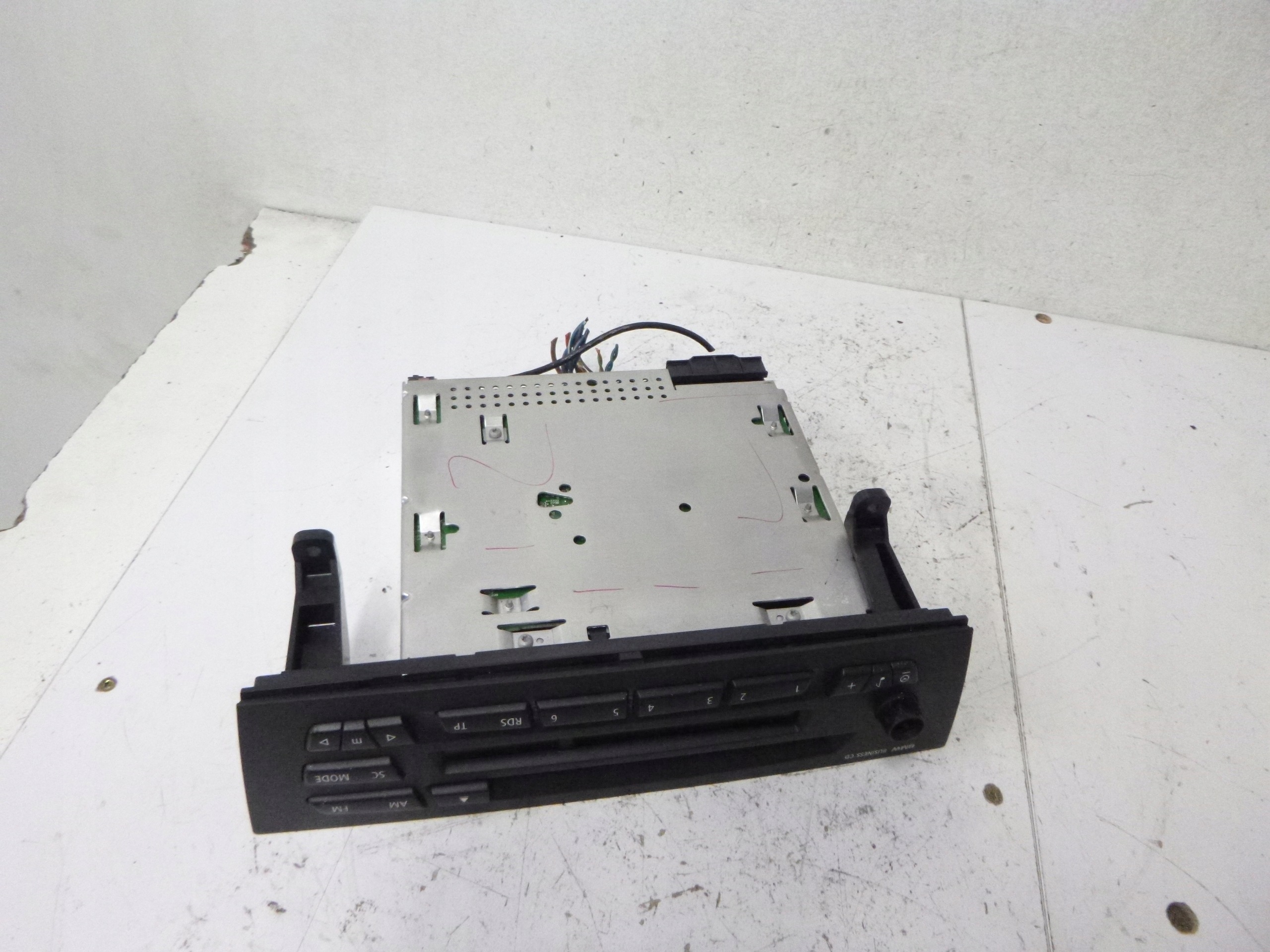 Radio auto radio BMW Business CD E87 E81 E90 9202152 OE