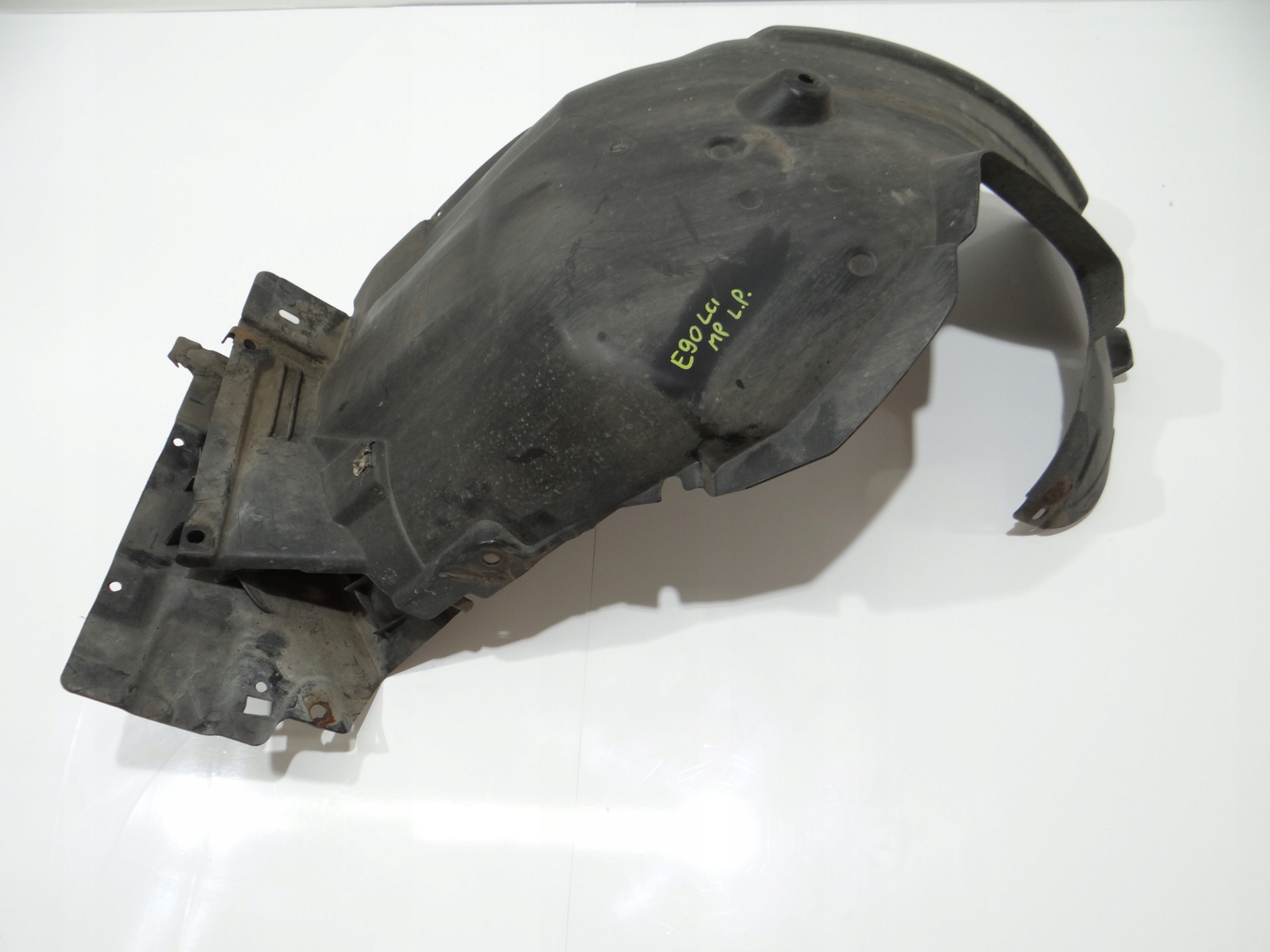 mudguard left front BMW E90 E91 LCI M PAKIET 7059377 (17193505)