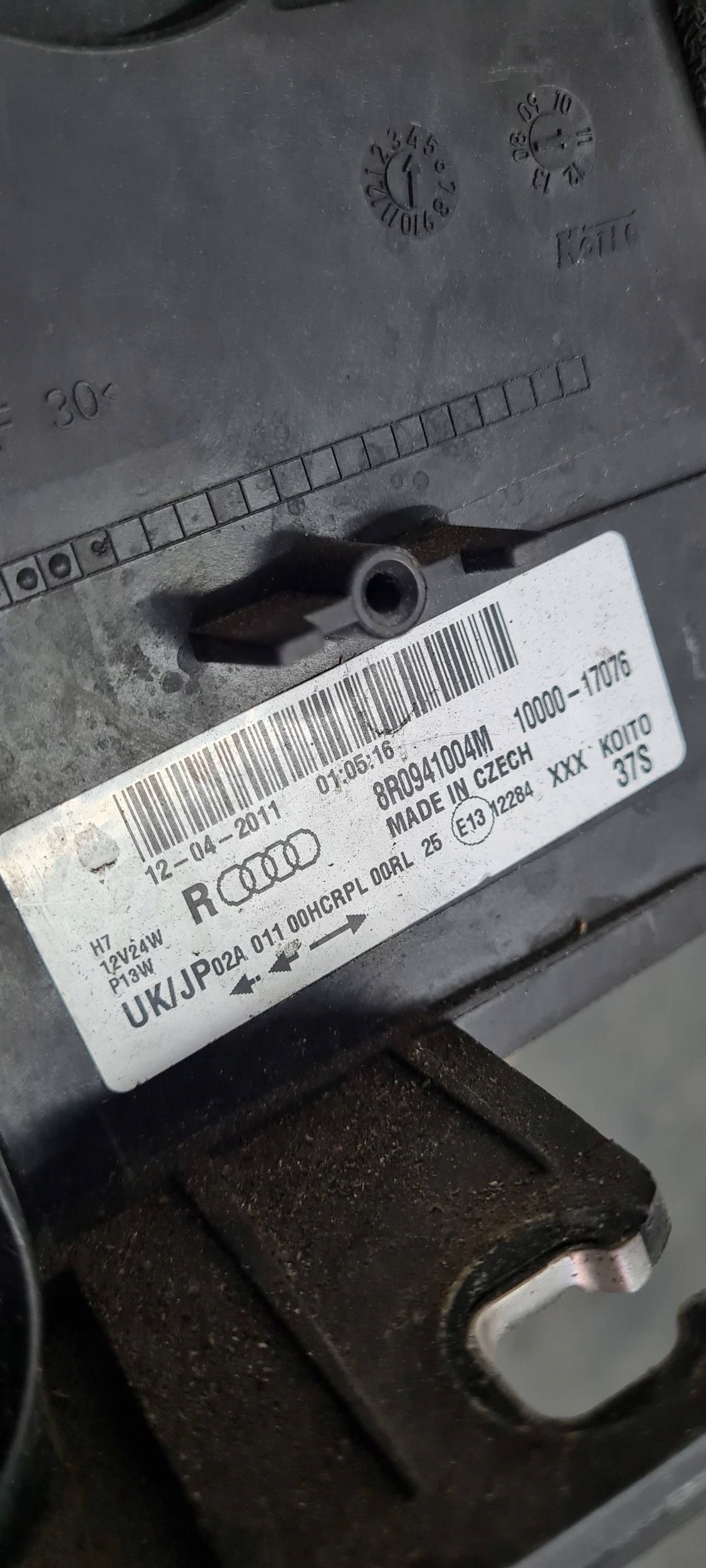 Q5 8R light right right front front ANGLIK 08-12R 8R0941004M