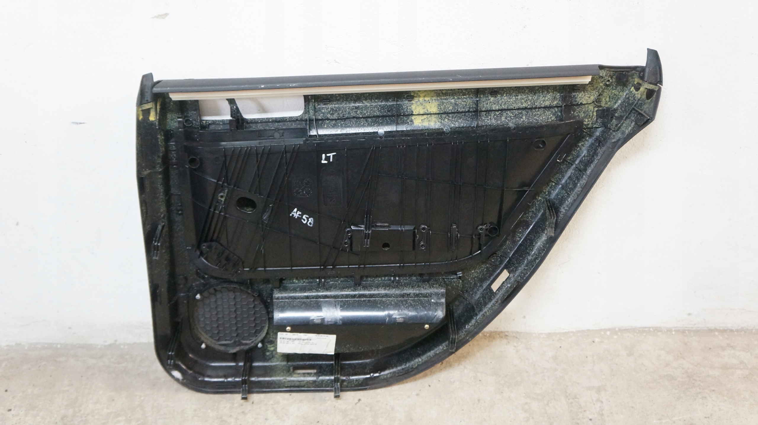 дверные карты кожа Audi OE 4B0867305