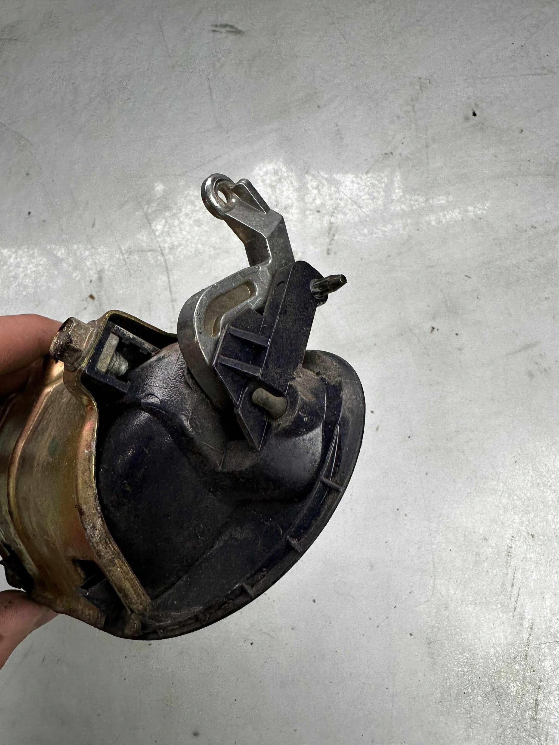 volvo S40, V40 ручка двери внутренняя задняя правая