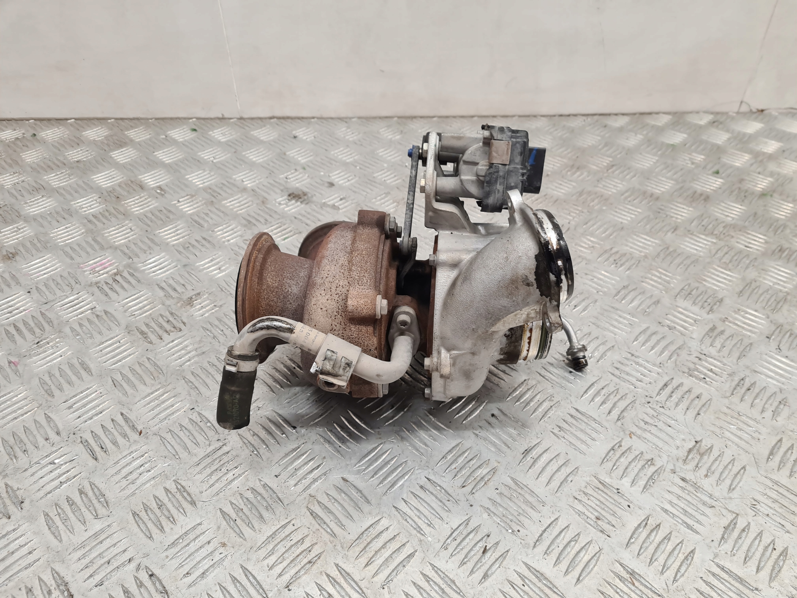 BMW X5 G05 3.0D TURBO TURBO 8584218