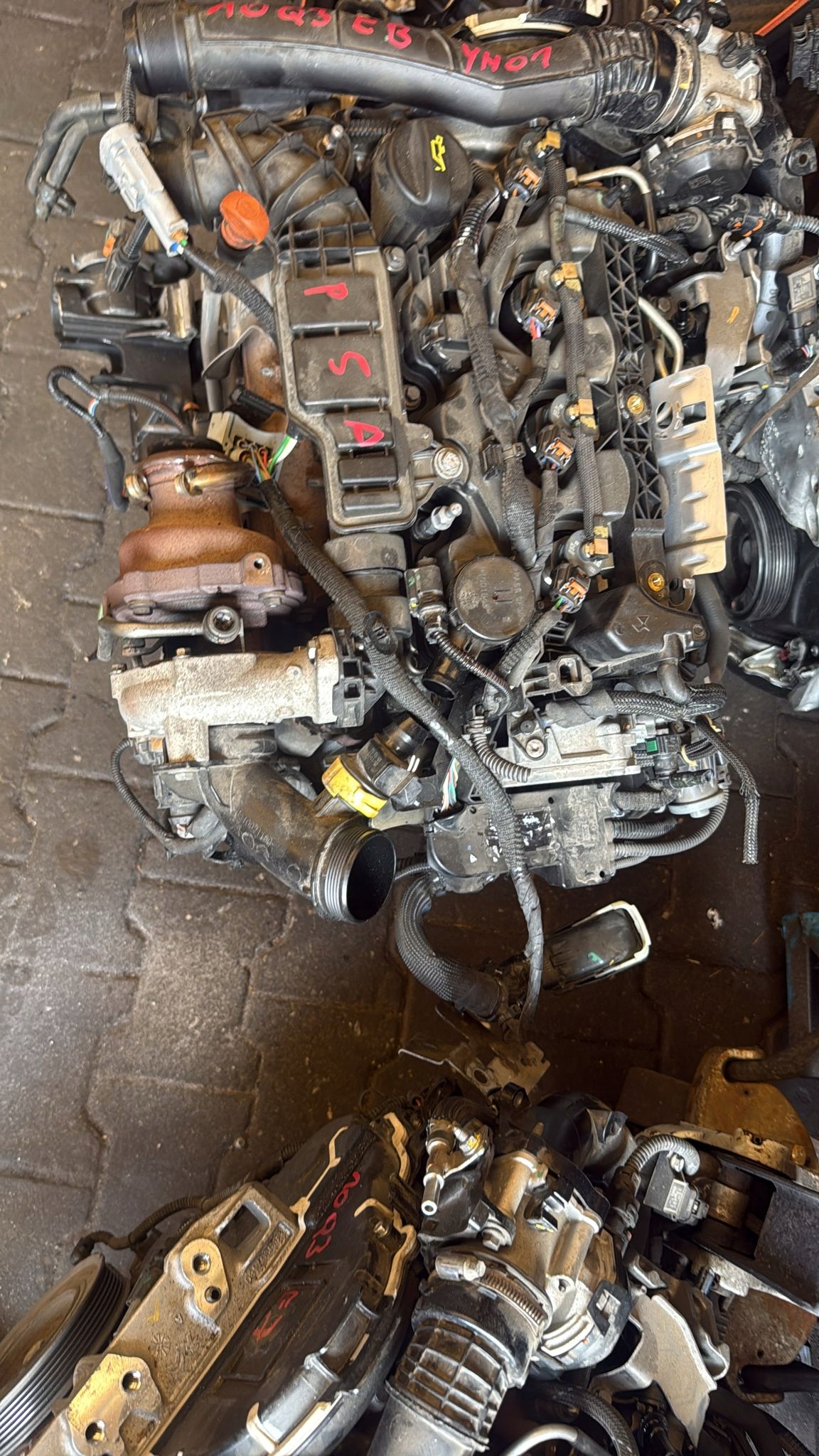 engine complete PEUGEOT CITROEN PSA YH01 10Q3EB