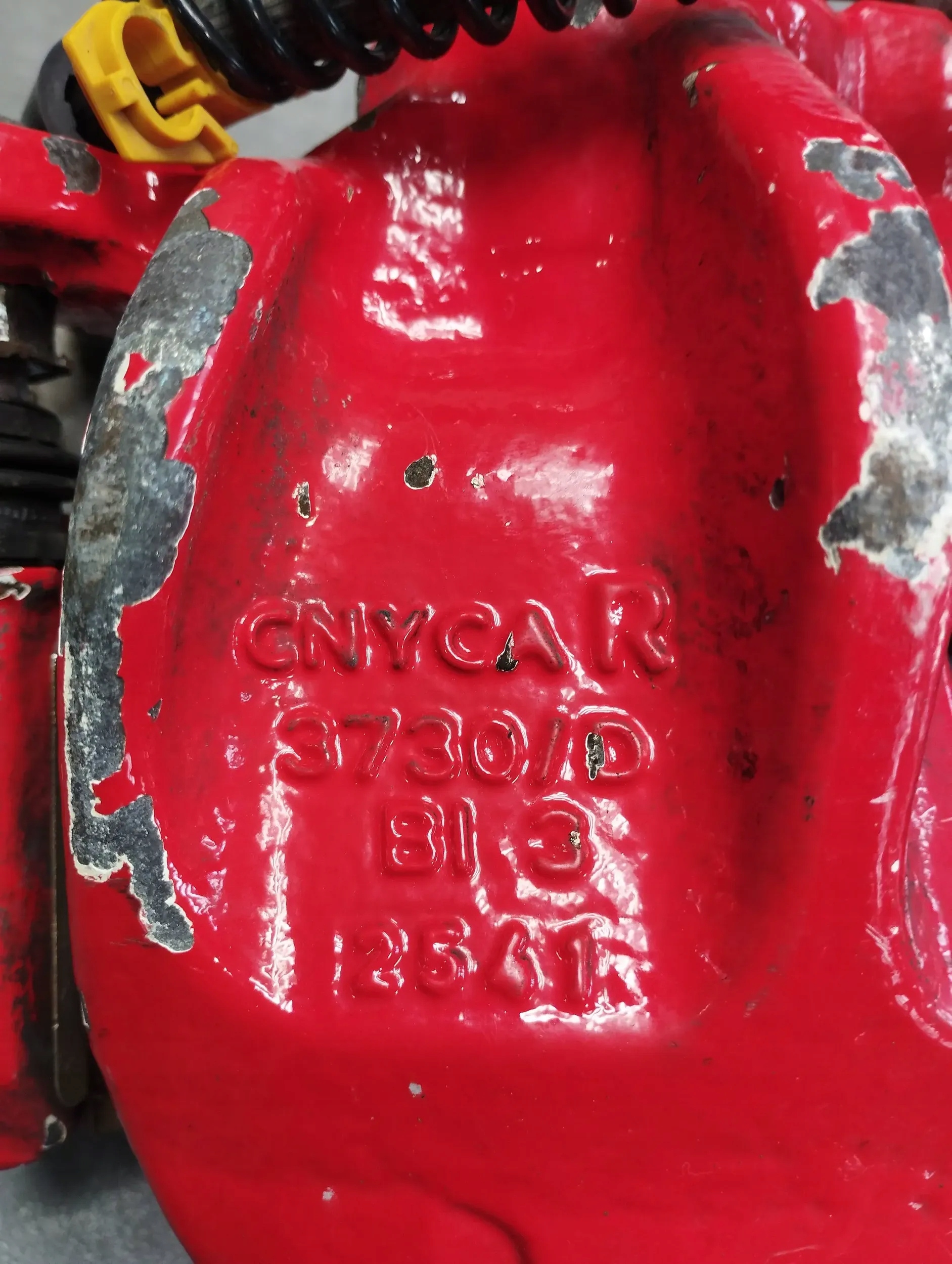 Land Rover Range Rover Sport L320 5.0 V8 caliper right front