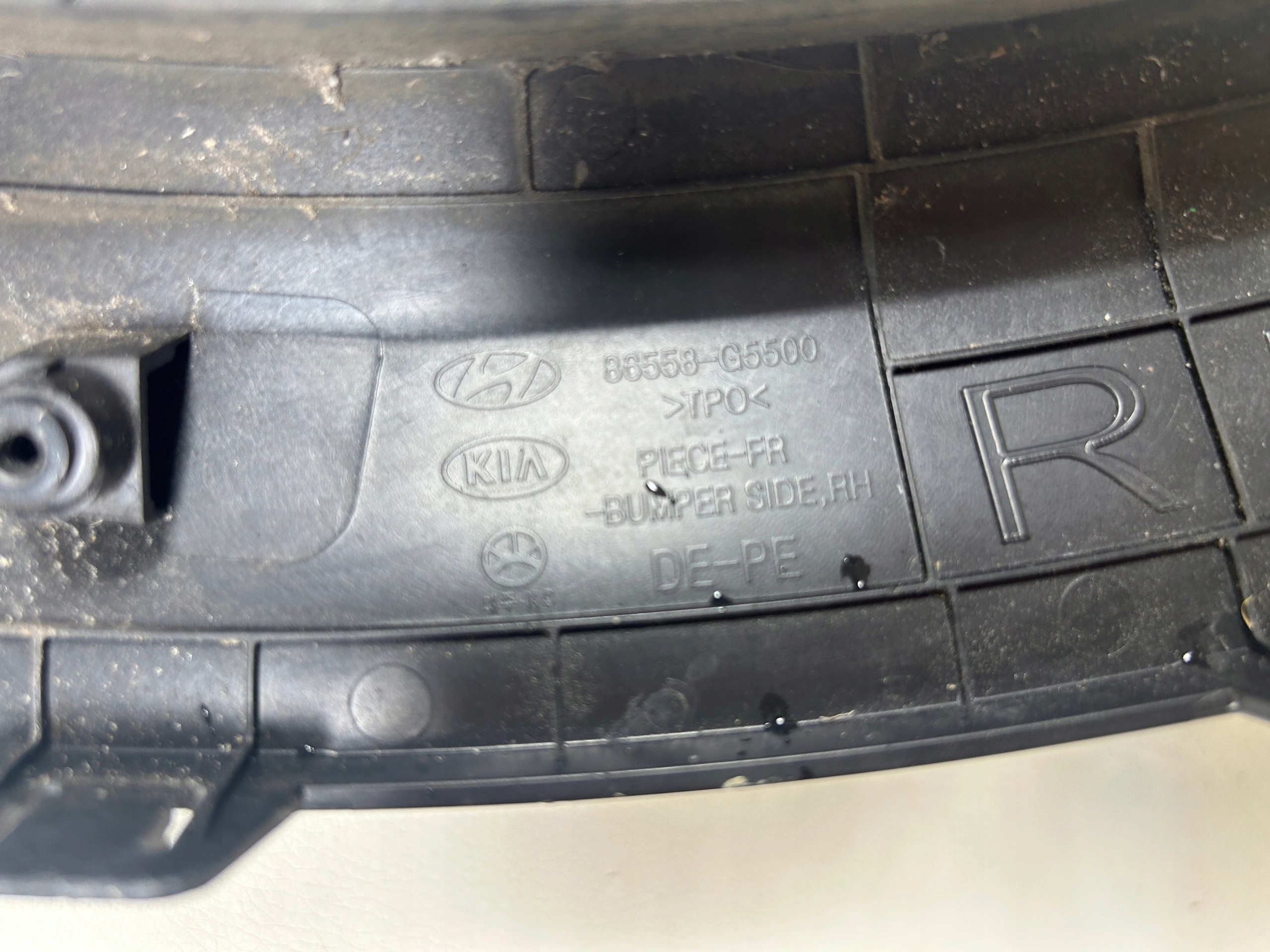 Kia Niro e 16- modanatura parafango Anteriore 86558-G5500