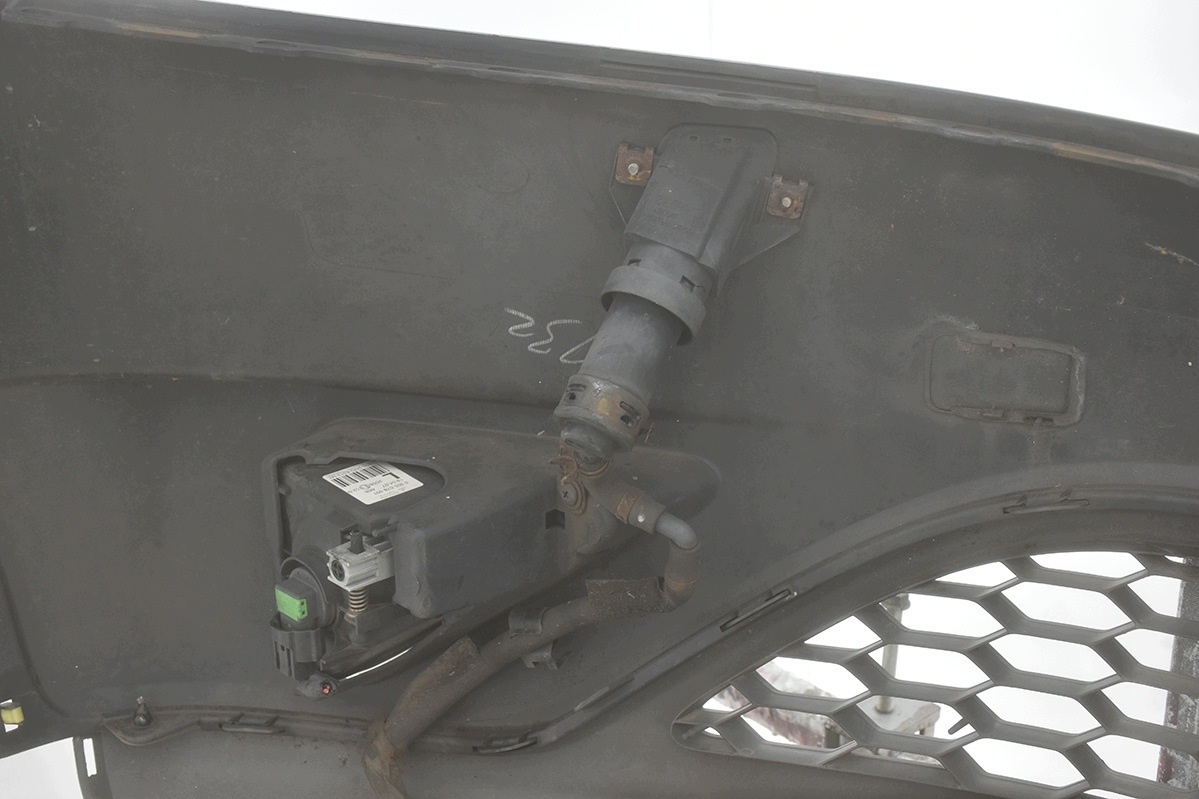 front bumper * front HONDA CIVIC VIII UFO washers B523P