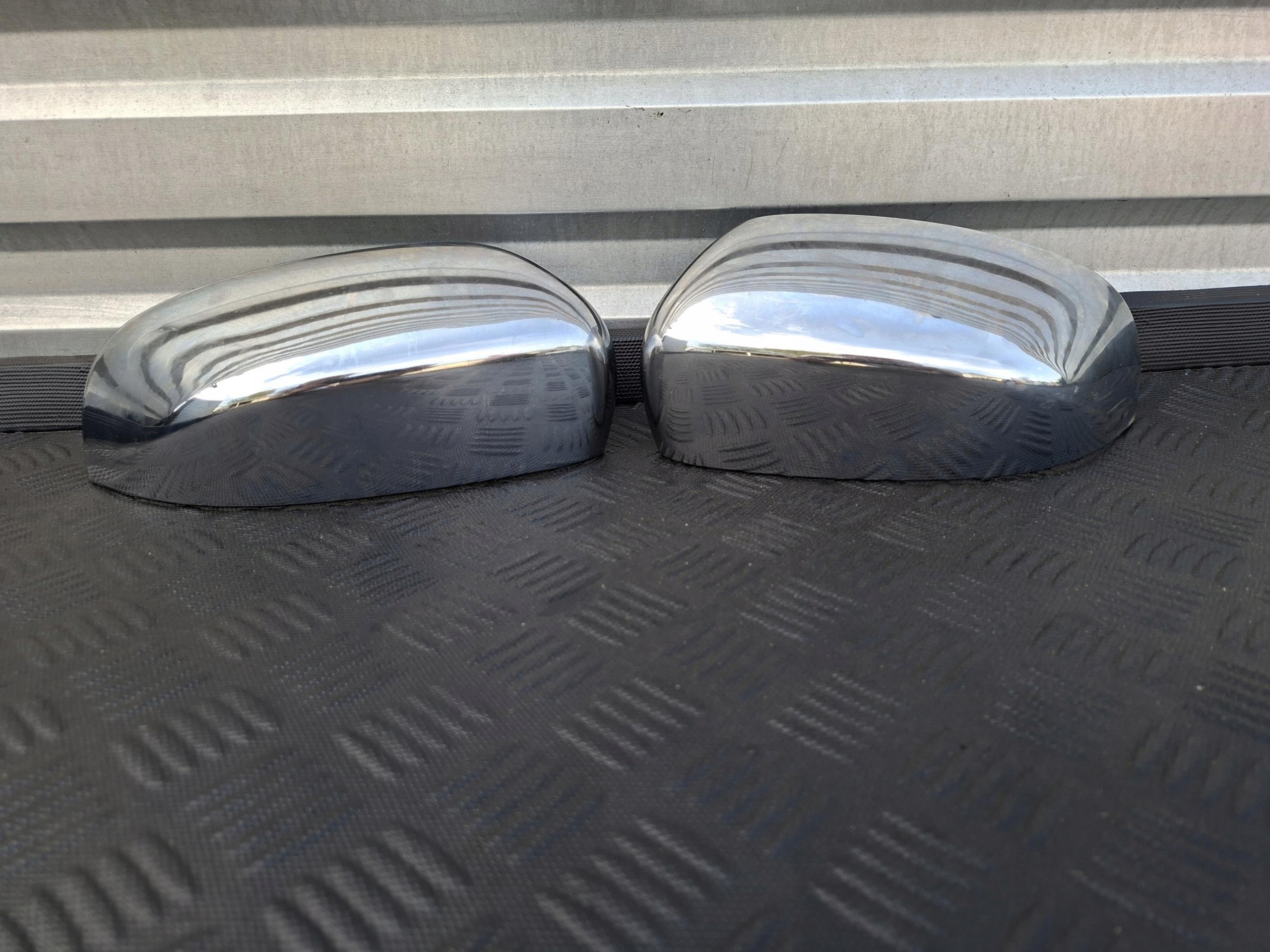 caps for mirrors covers CHROM KOMPLET JEEP CHEROKEE V KL