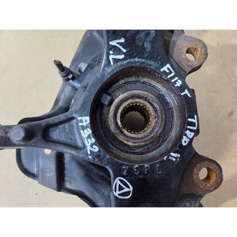 Fiat Tipo II swing front left 51989557 (A332)