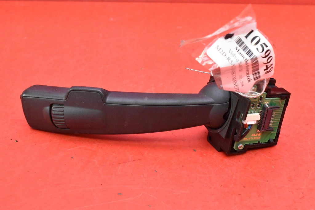 MANETKA DEVIO TERGICRISTALLO TERGI 31394007 VOLVO V40 2 II 12-16
