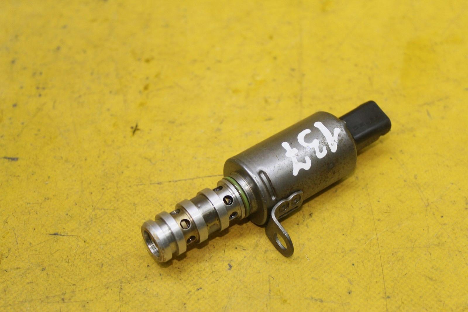 Датчик распределительного вала V760429280 MINI R56 1.6 VTI