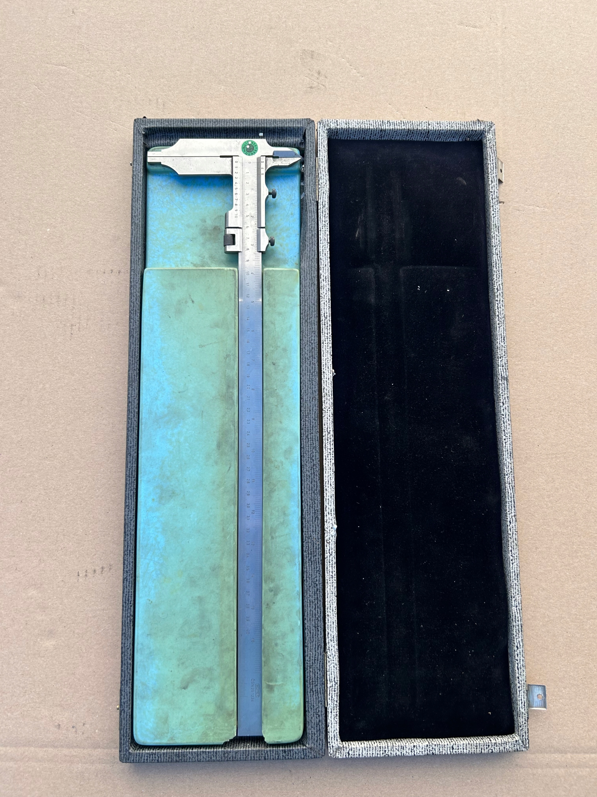 Suwmiarka analogowa L-400 szczęki -80mm