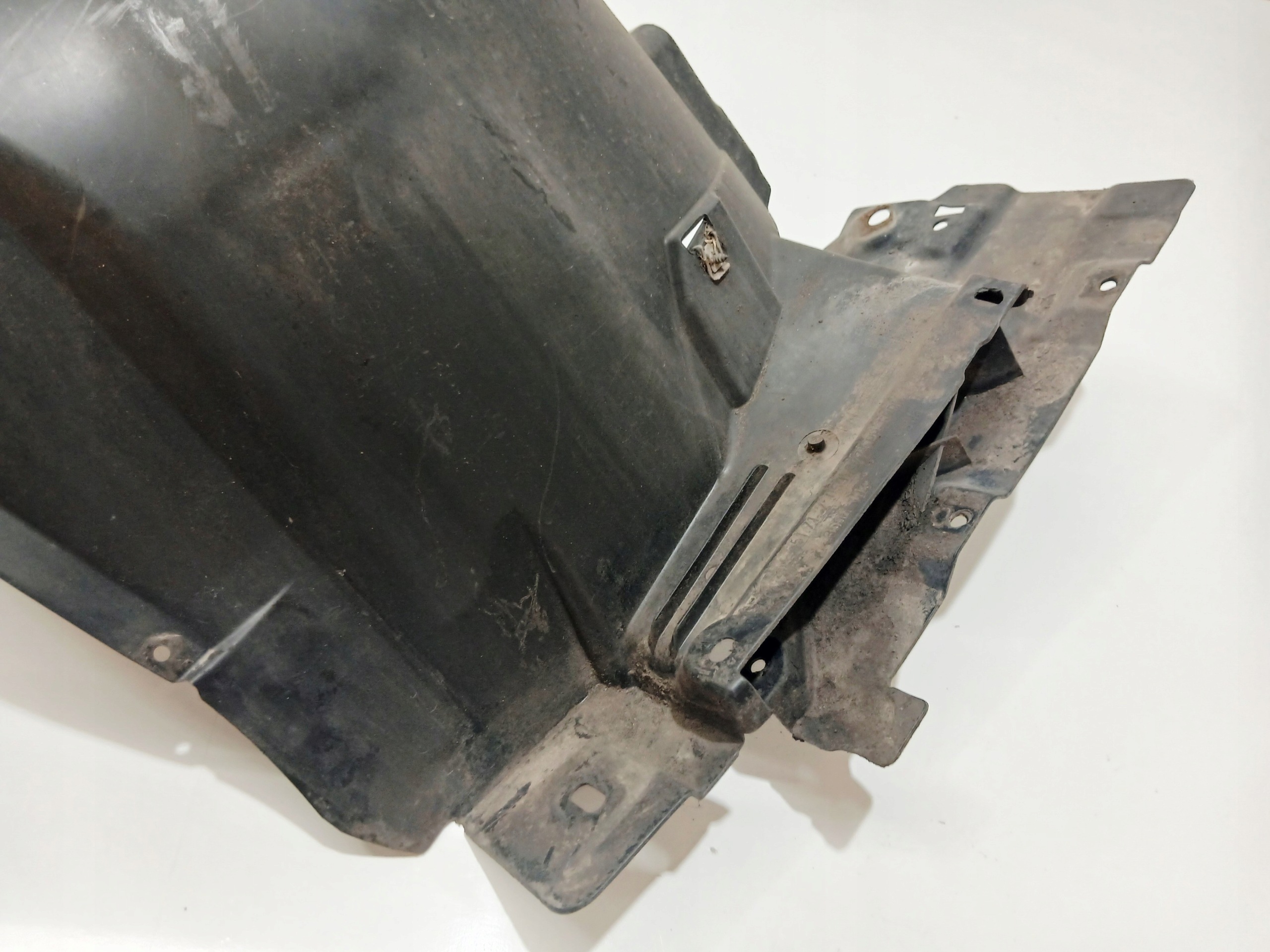 mudguard left front BMW E90 E91 LCI M PAKIET 7059377 (24235525)