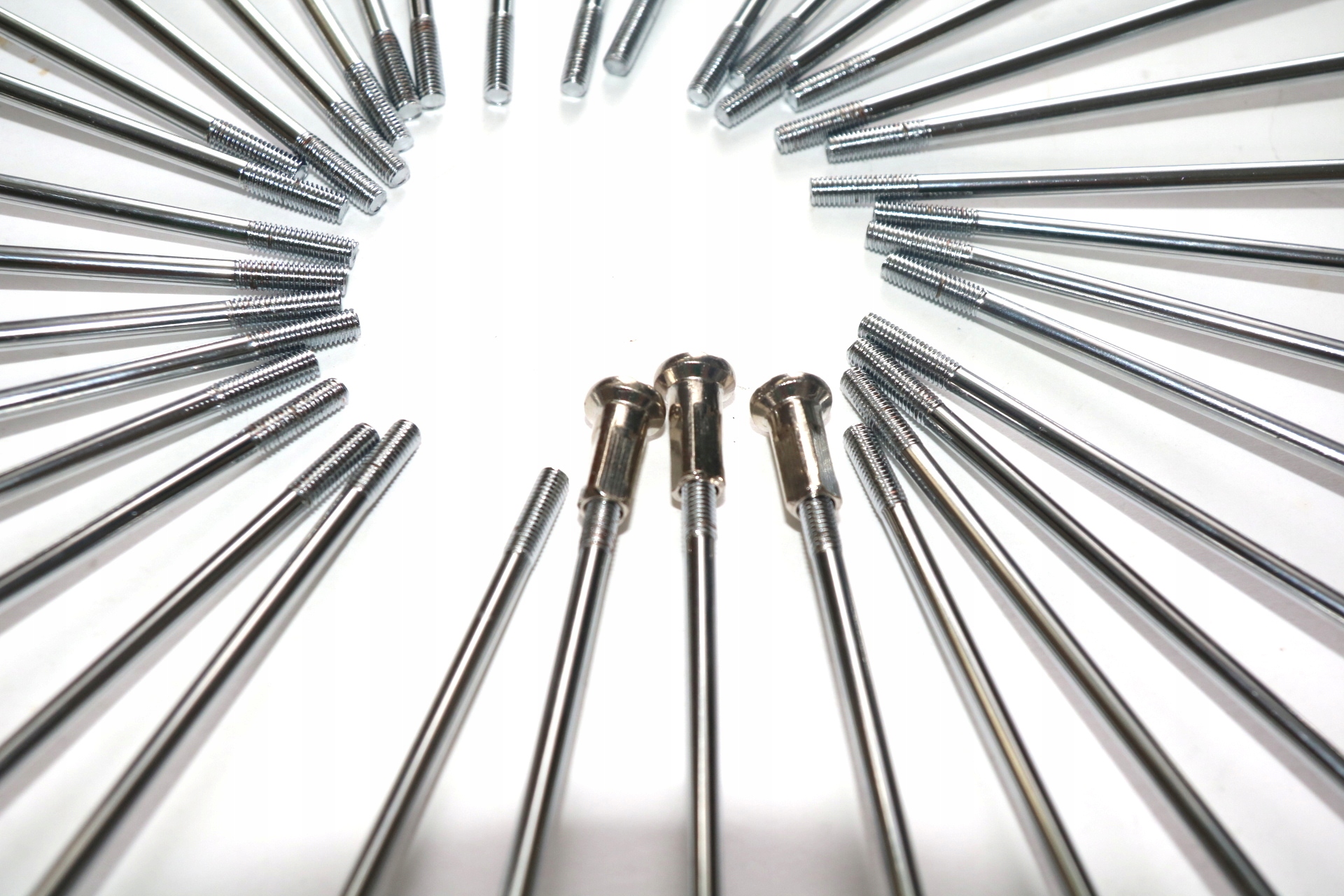 FELGA OBRĘCZ KOŁO 16 SZPRYCHY ROMET KADET OGAR Numer katalogowy części 4384