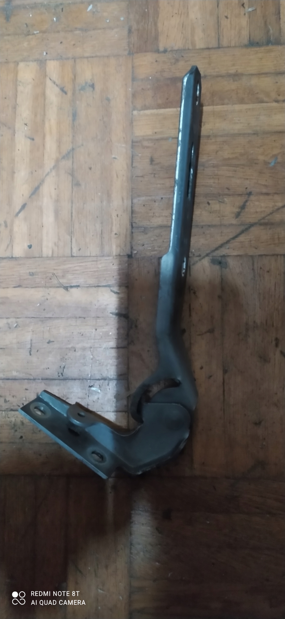 8E0823301E left and right hinge bonnets A4 B6 LZ7Q OR