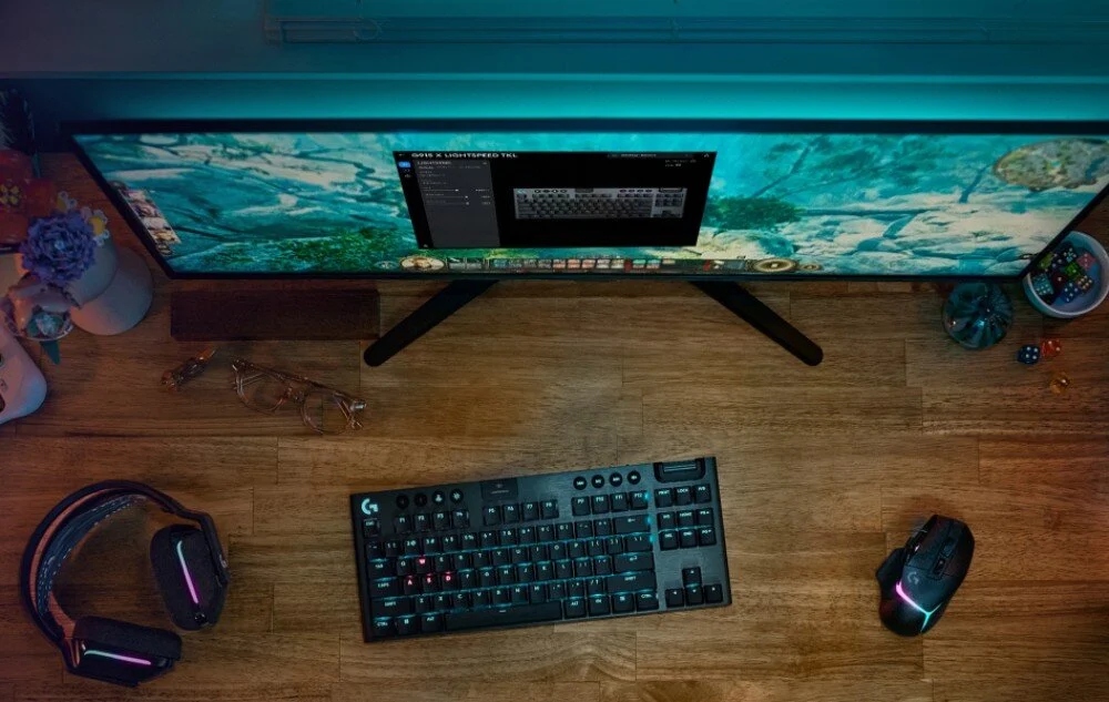 Klávesnice Logitech G915 X Lightspeed Tkl Wireless, Us layout černá