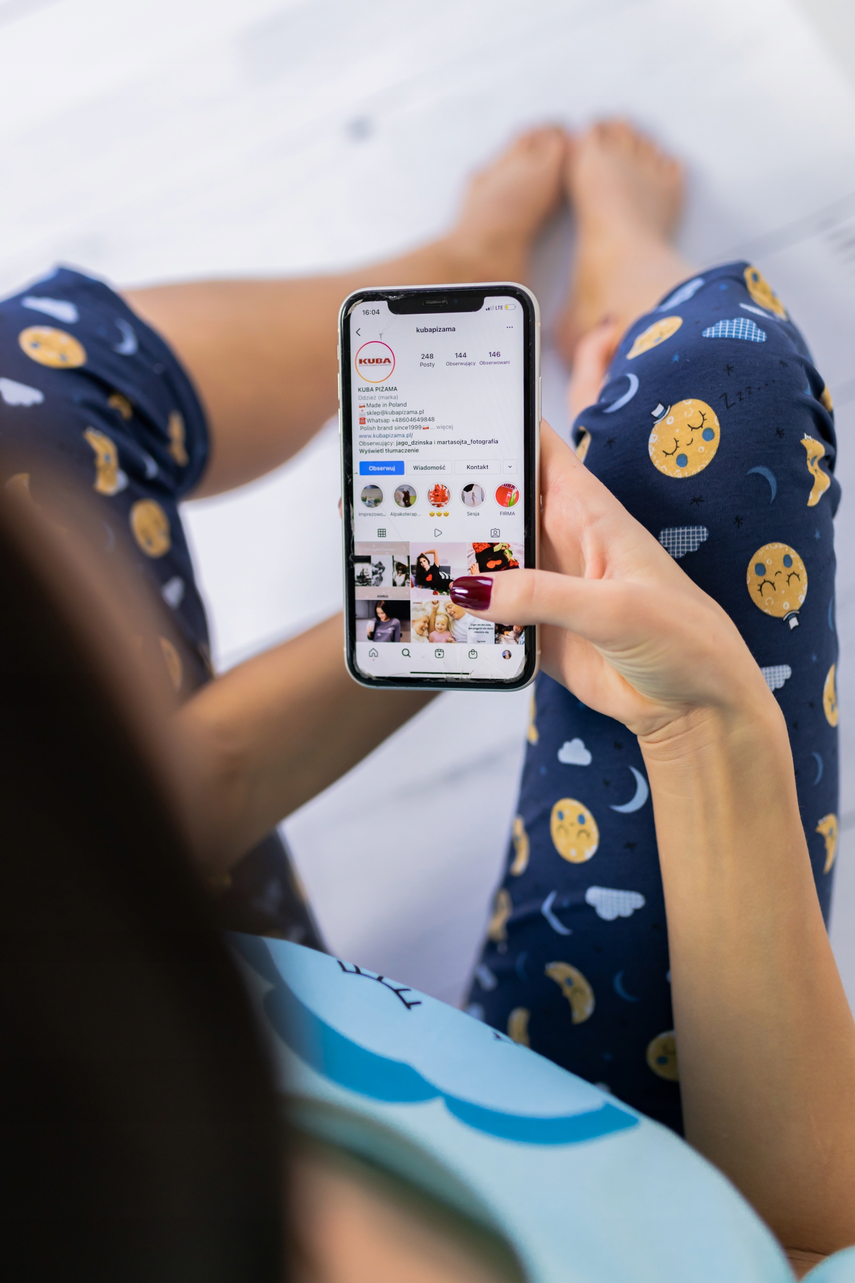 PIŻAMA DAMSKA "KUBA" KSIĘŻYC - L Dekolt okrągły