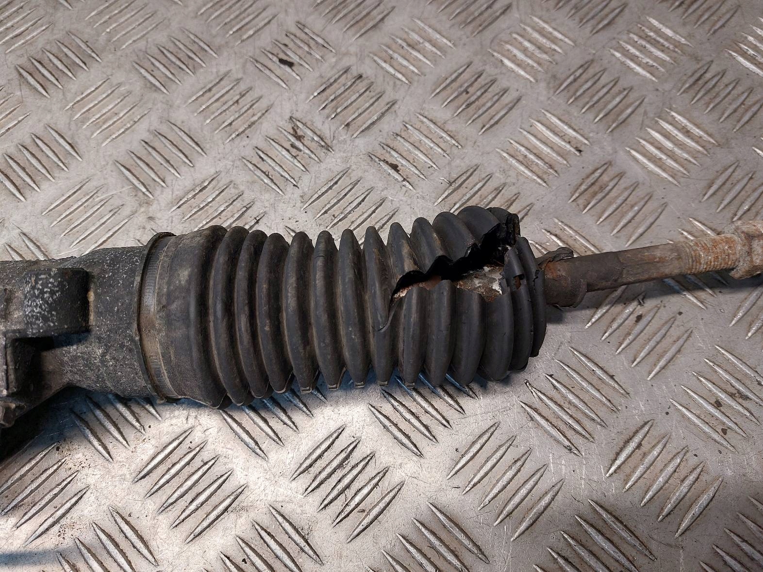 servo control DACIA SANDERO and 8200720881F 6900001365E