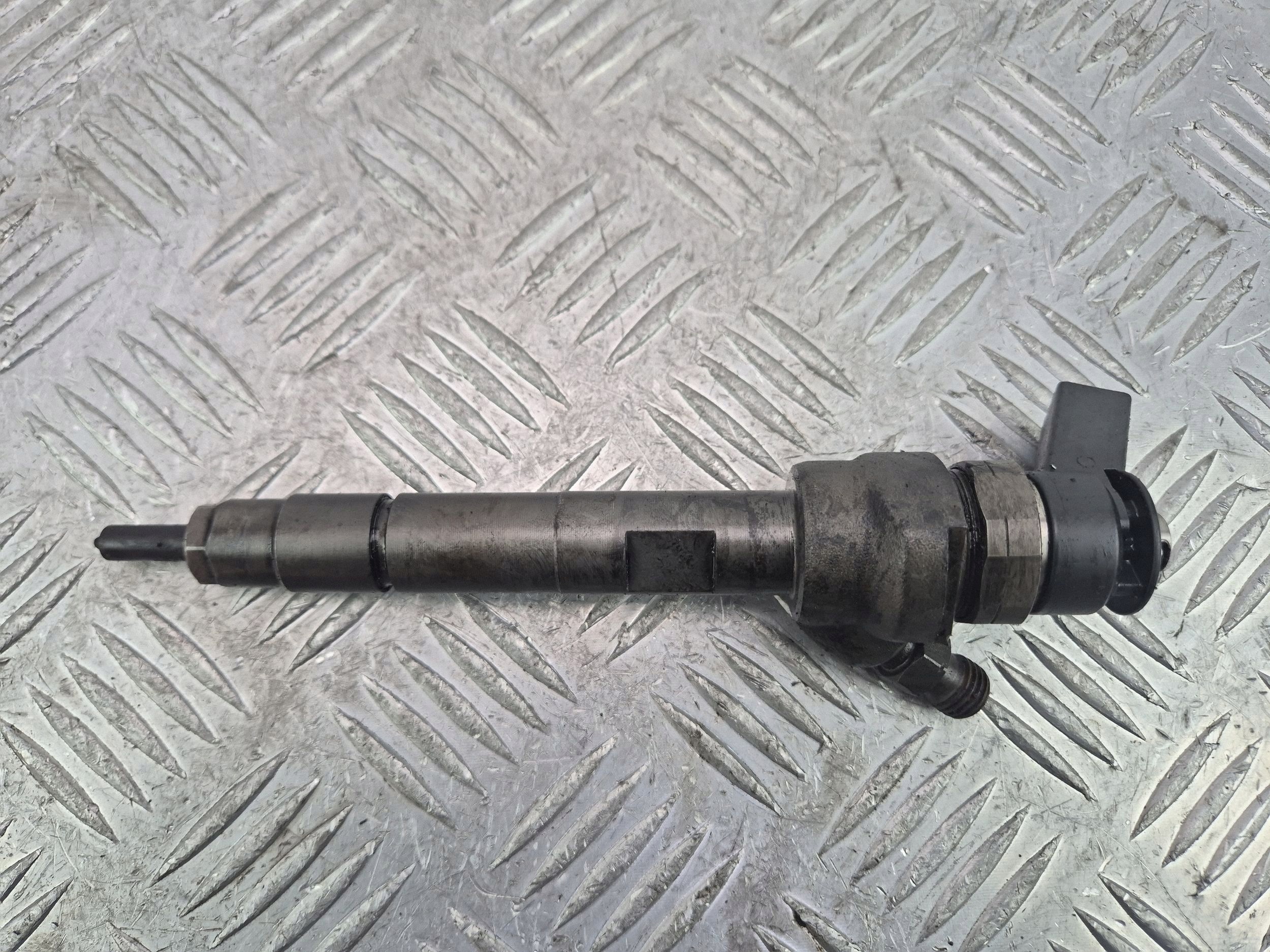 BMW 3 E90 E91 320d injecteur 7798446 N47D20A