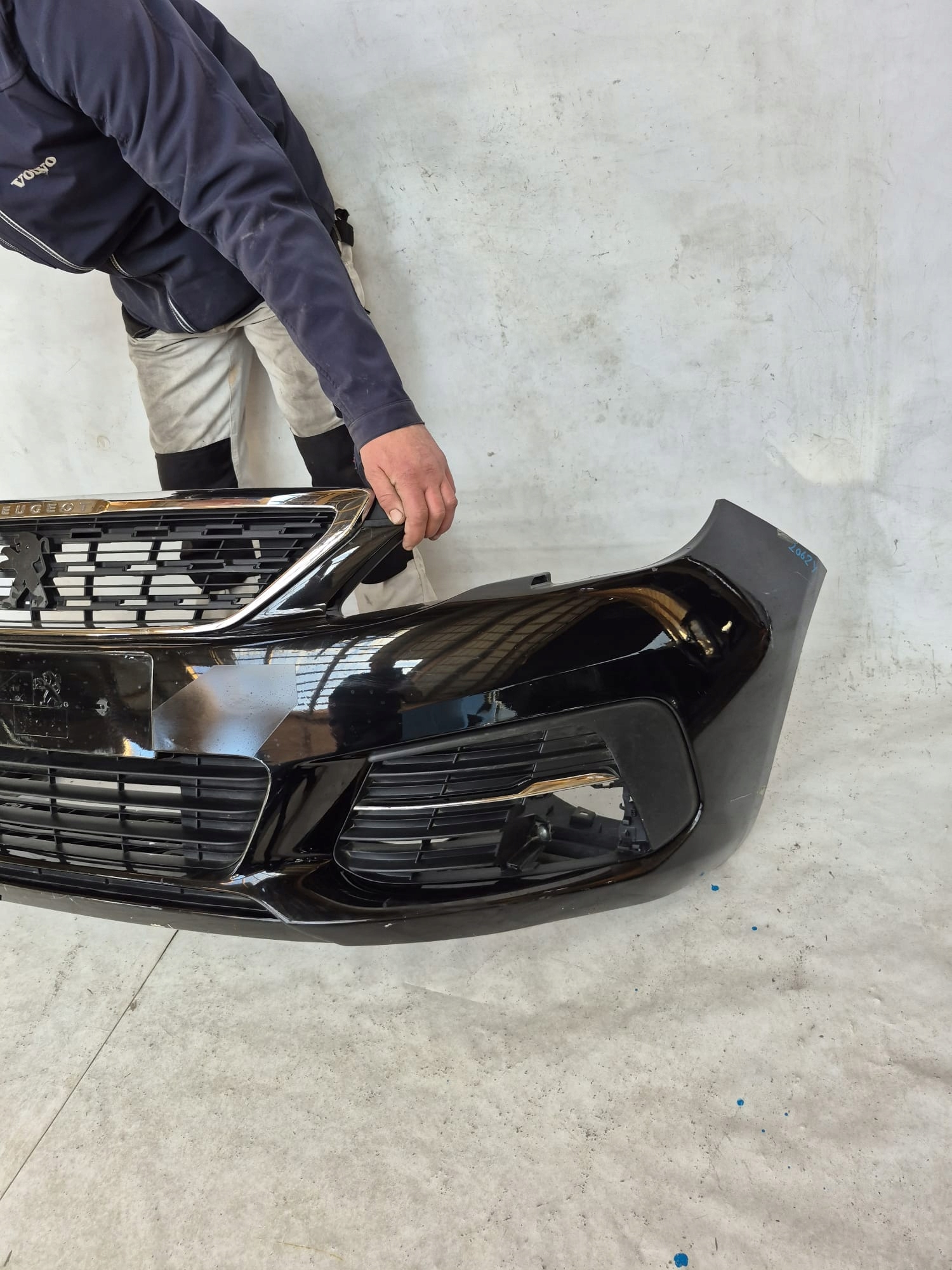 PEUGEOT 308 II LIFT 17- bumper front front + cover