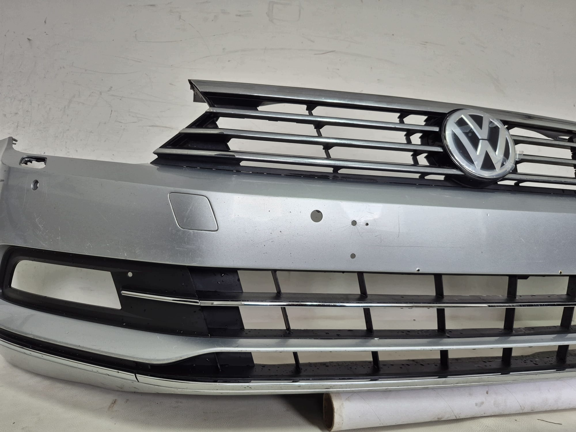 VW PASSAT B8 3G0 HIGHLINE 14- bumper front front 6XPDC SPR 3G0807221A