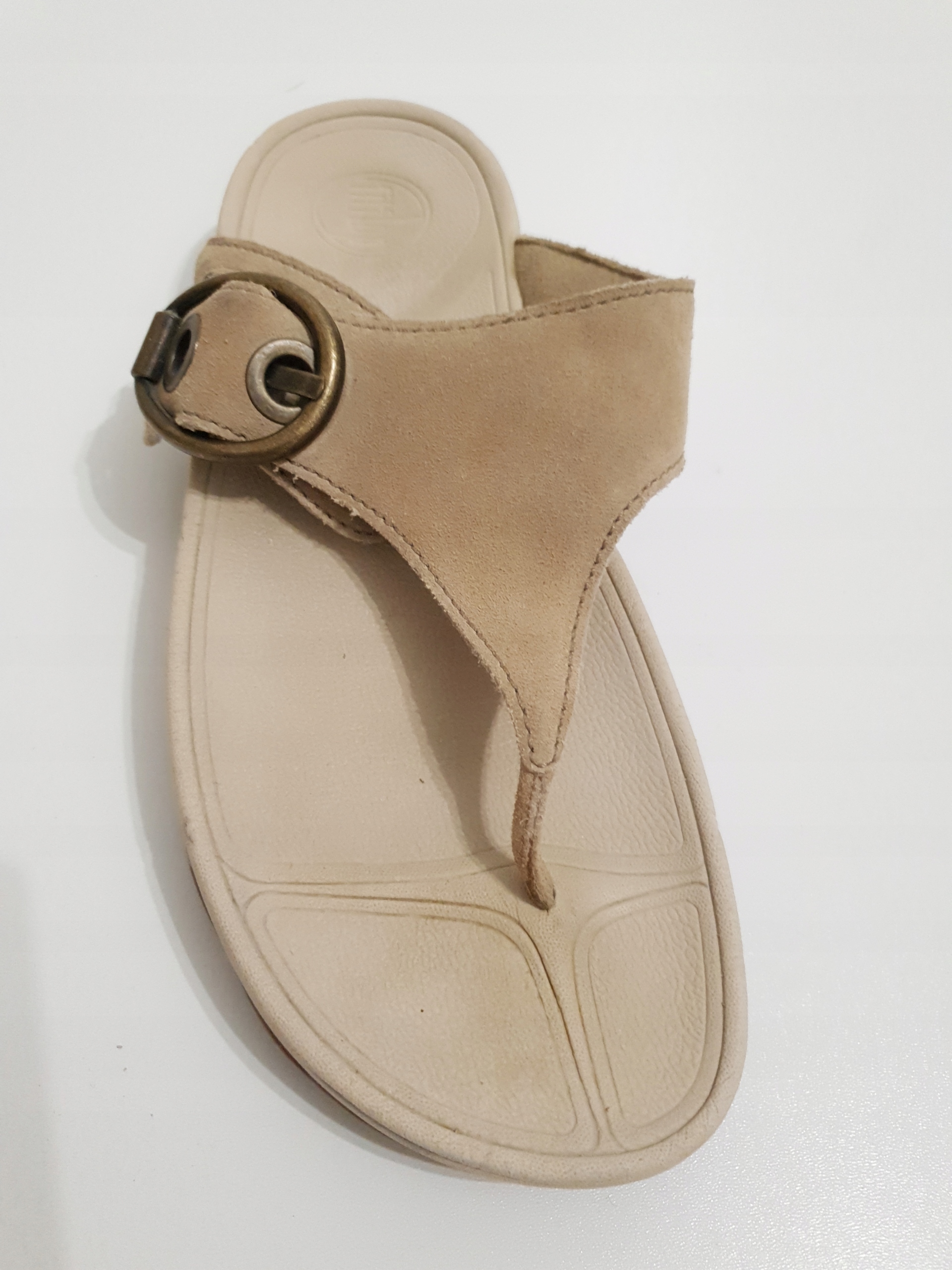 Klapki damskie marki Fitflop