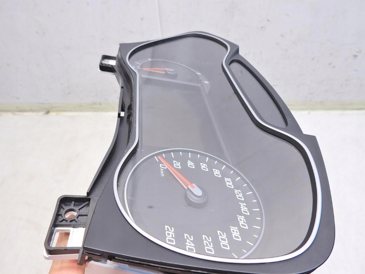 спидометр FORD MONDEO MK4 2.0 BS7T-10849-VE