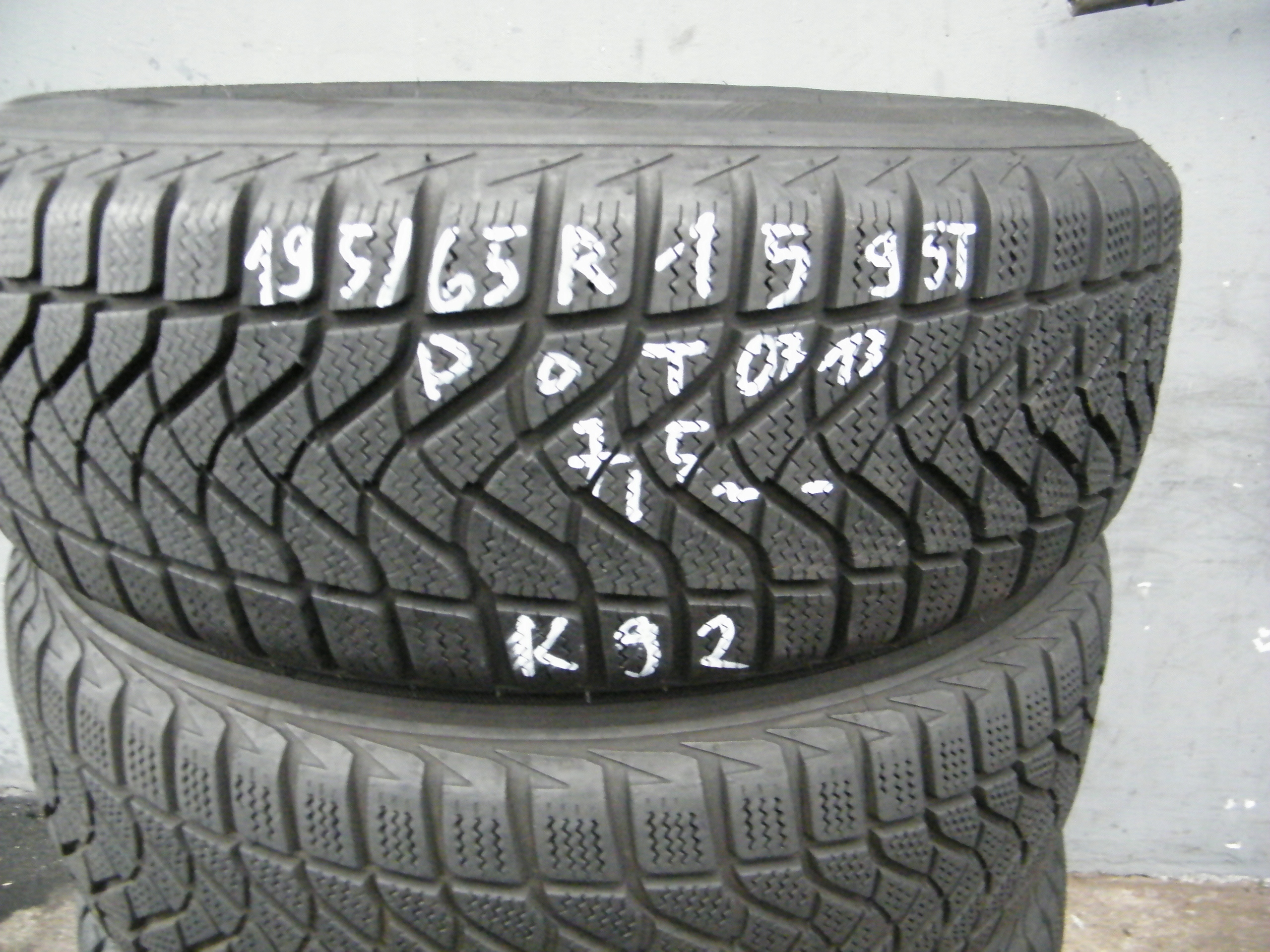 [K92] 4XZIMA 195/65R15 95T FIRESTONE WINTERHAWK & Marka Firestone
