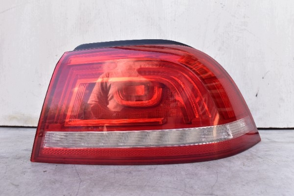 light right rear part VOLKSWAGEN EOS LIFT 2011-2012R 1Q0945096S EU