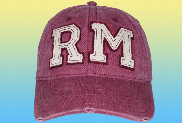 CZAPKA Z DASZKIEM REAL MADRYT MĘSKA PODNISZCZONA Rozmiar uniwersalny