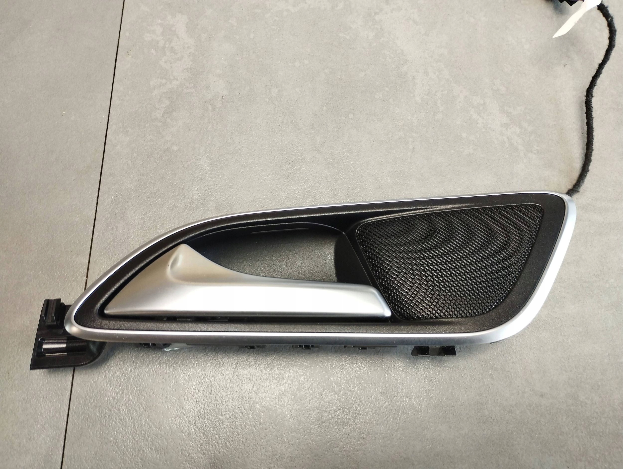 Mercedes-Benz B W246 W242 handle inner left rear part A2467600